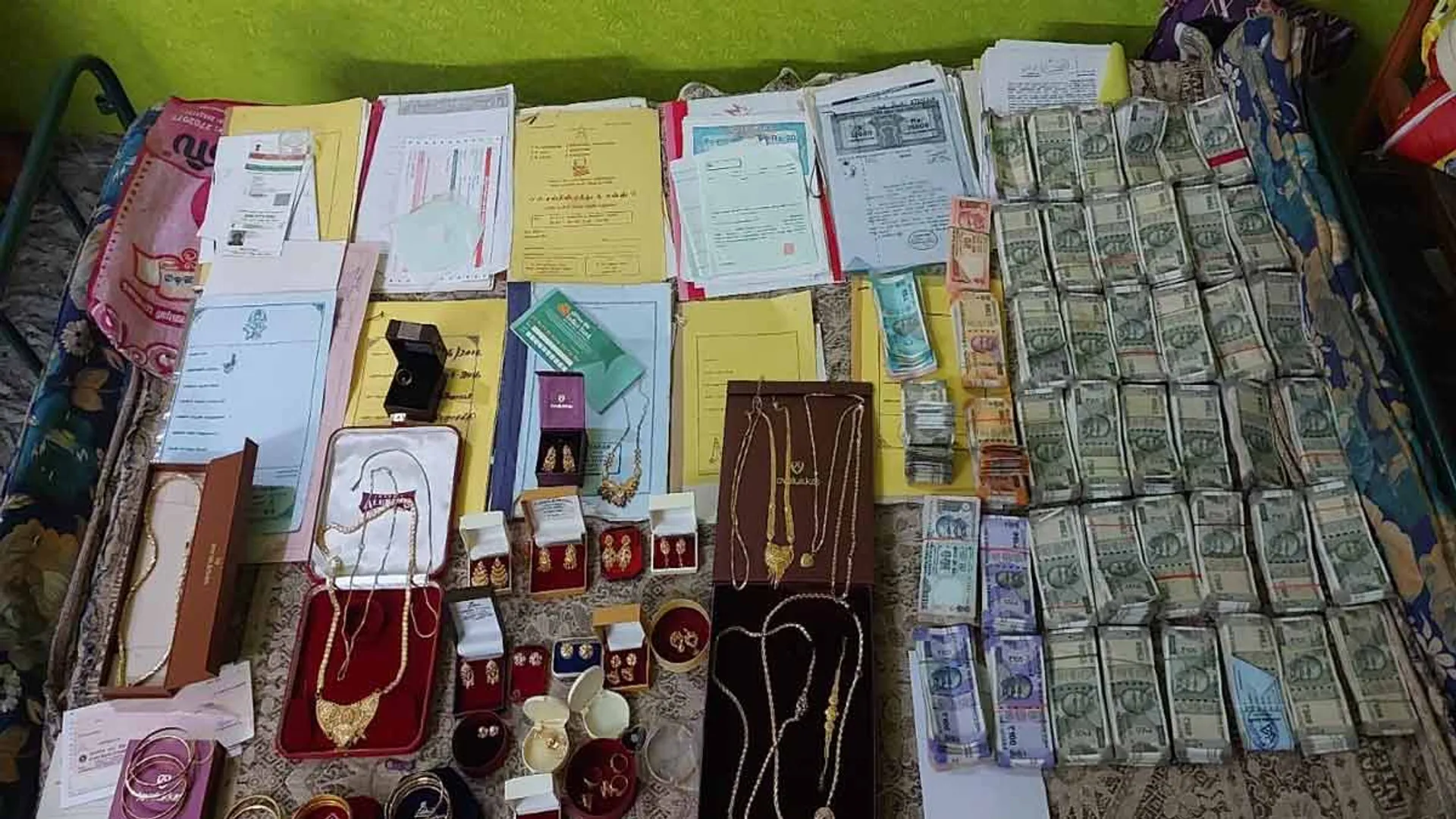 'Operation agazhi raid in tiruchy