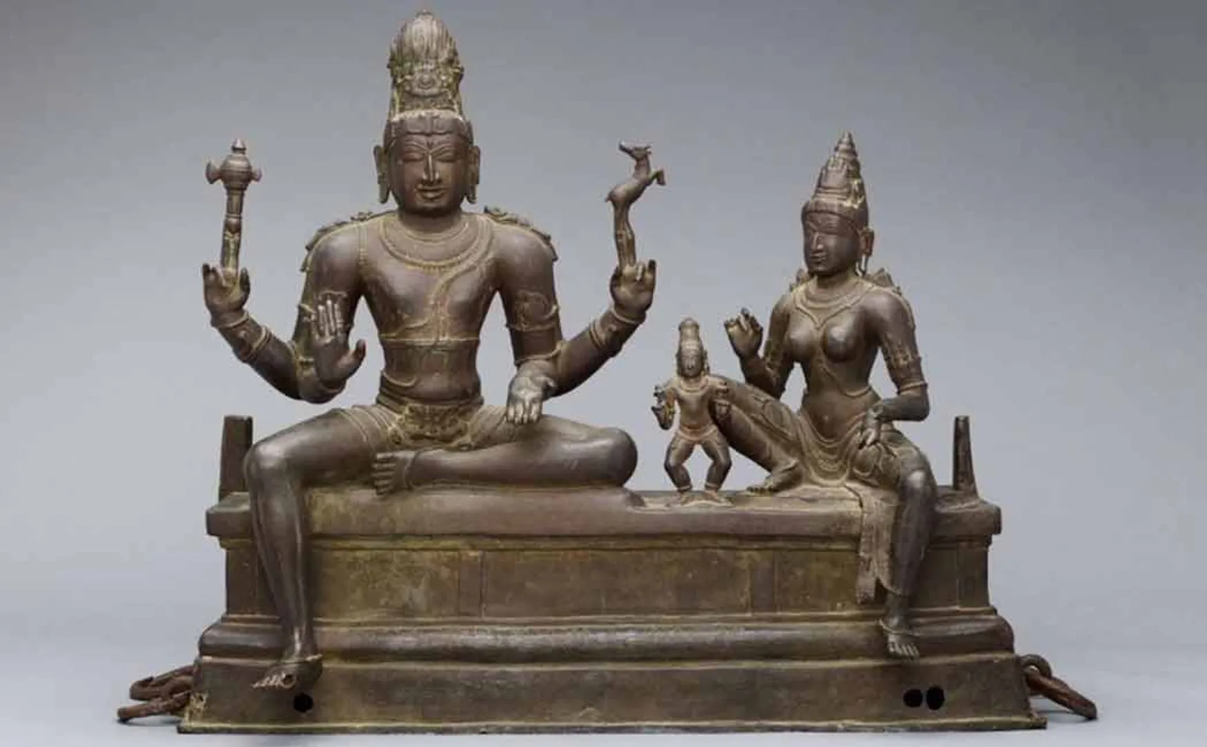 'Kanchipuram Ekambareswarar temple idol found in America' - police intensive investigation