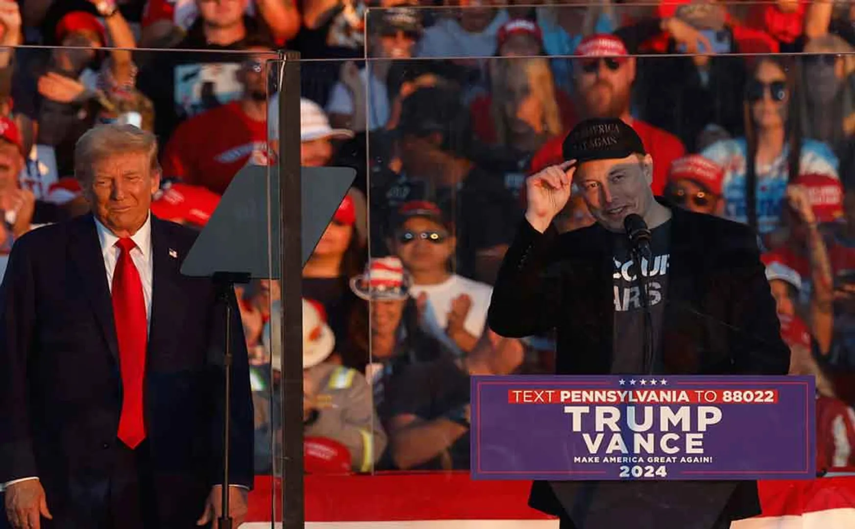 Elon Musk campaigning for Trump