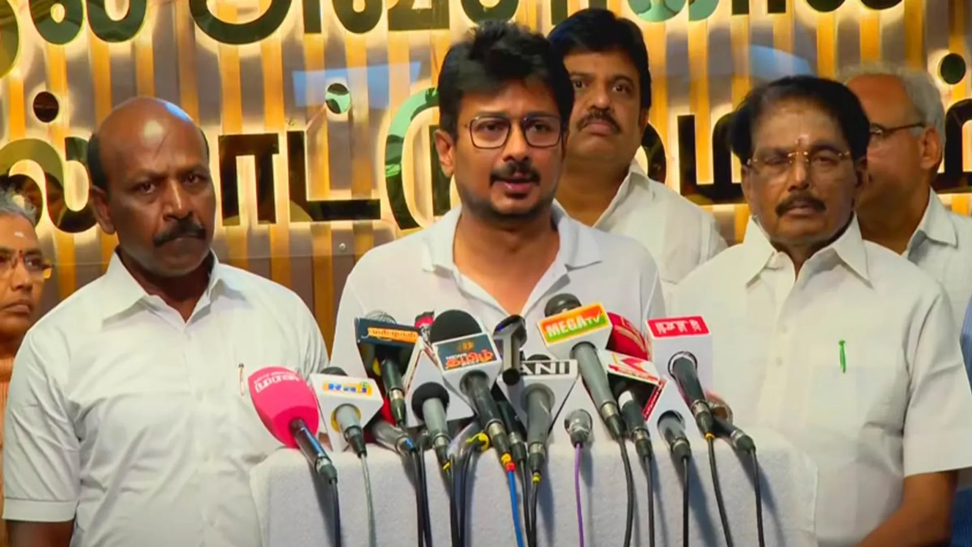 DMK