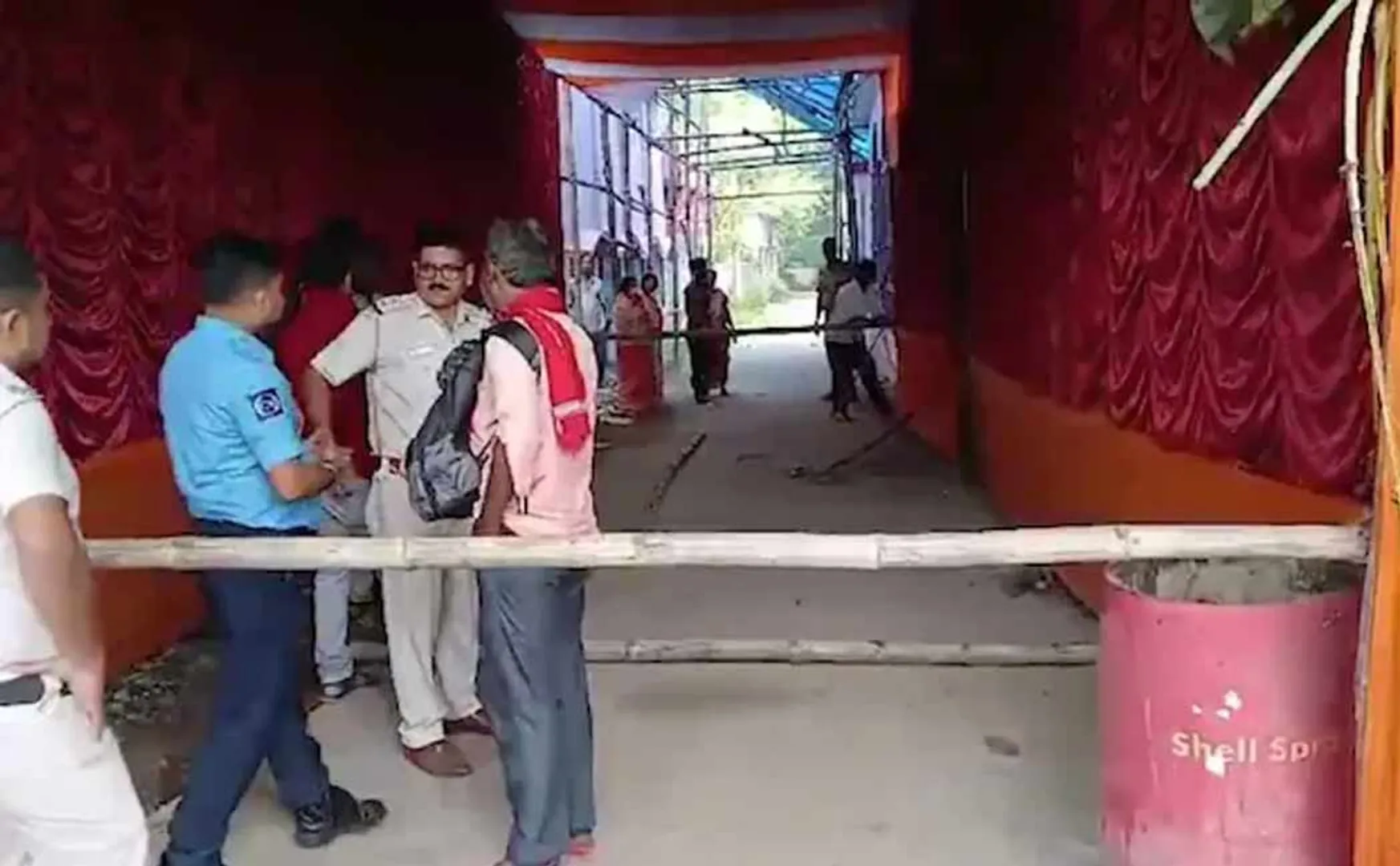 Incident happened to a woman with her face burnt in west bengal