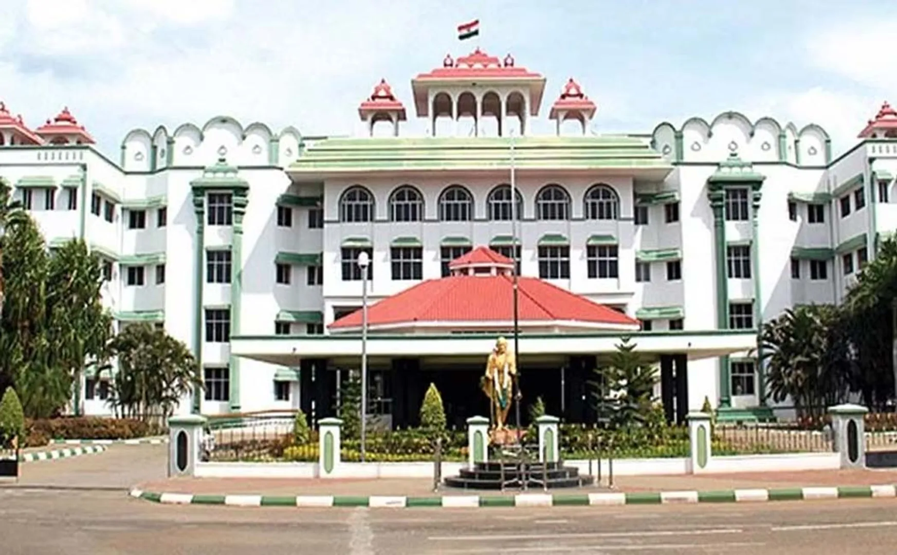 Madurai branch of the High Court ordered on Neomax fraud case 