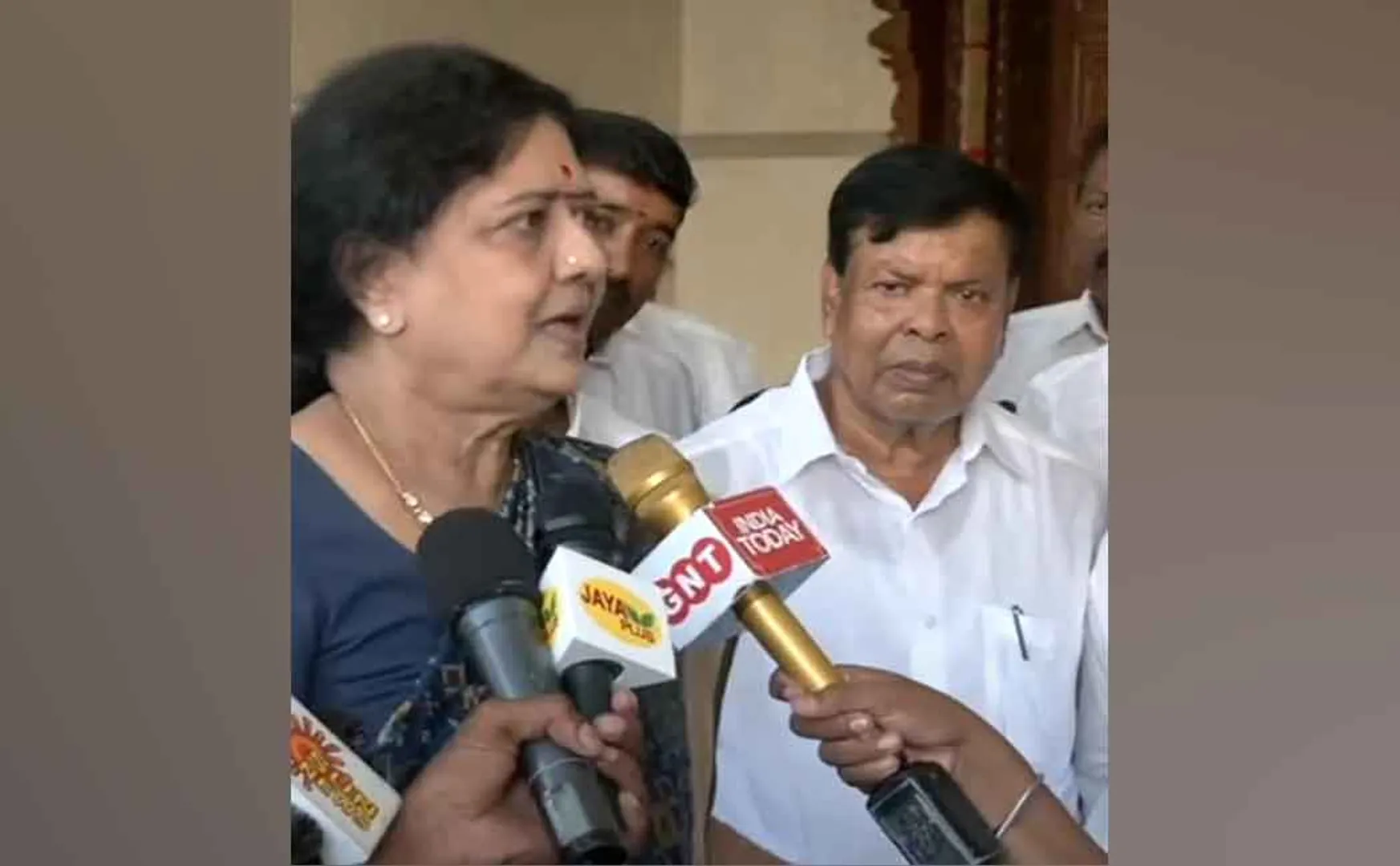 Sasikala says ADMK is not right
