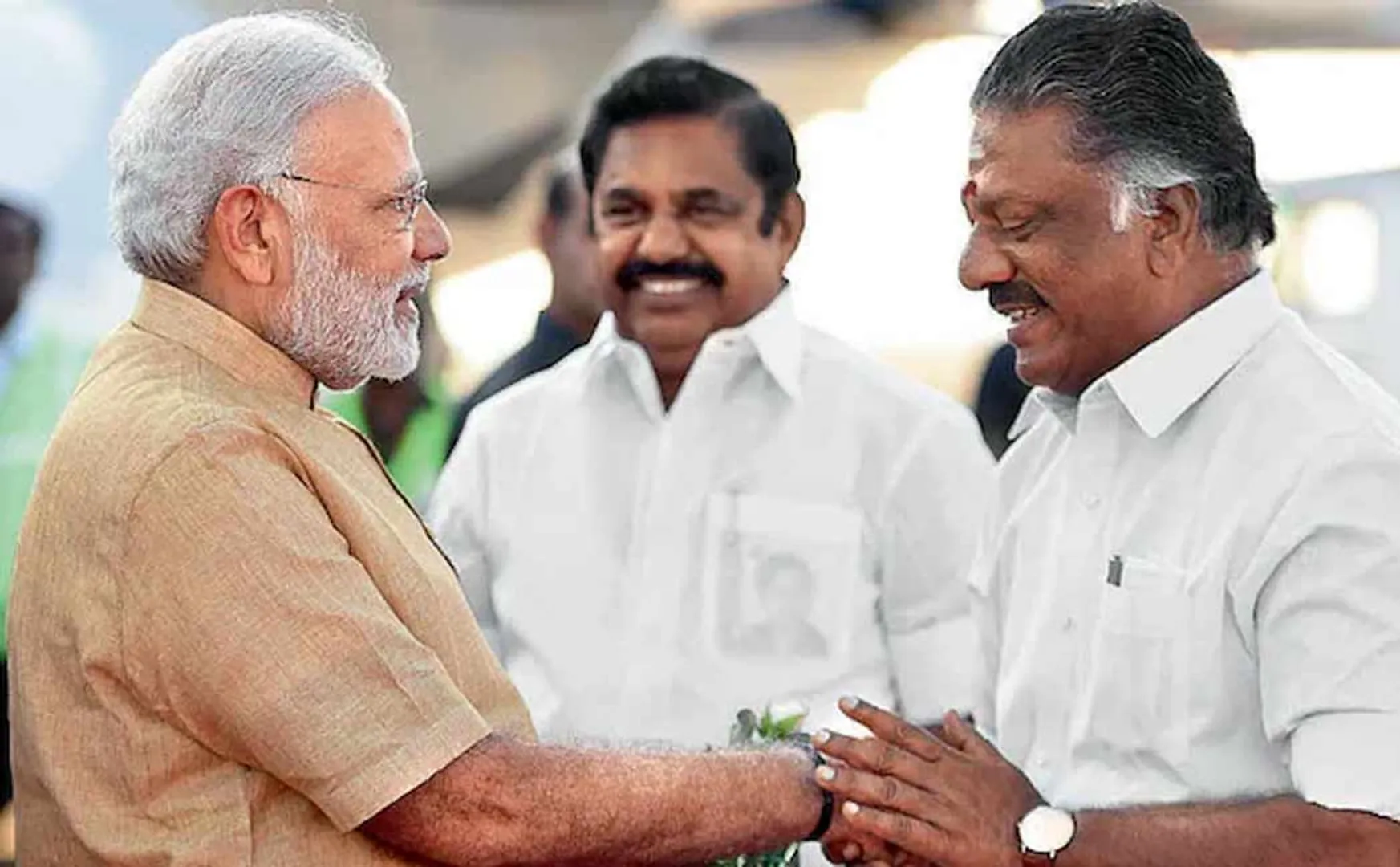 EPS shocked as enforcement department raids Vaithilingam house