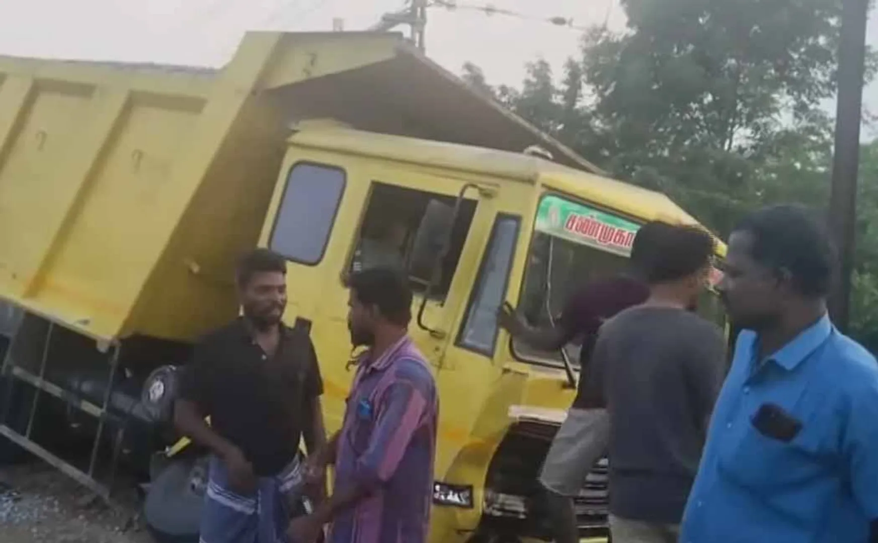 Tiruvarur District Mannargudi Two Wheeler Incidents