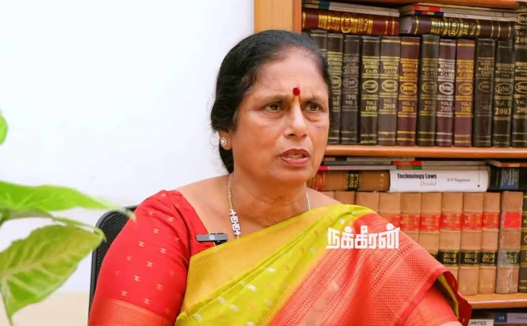 advocate-santhakumaris-valakku-en-97