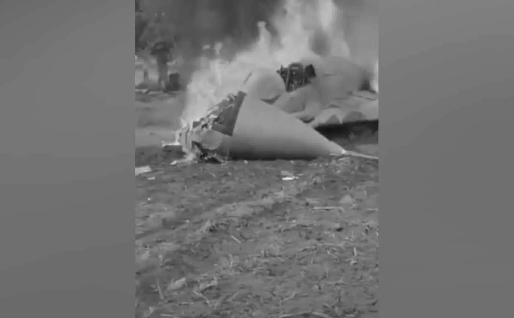 Pilots safely rescue for flight incident in Agra 