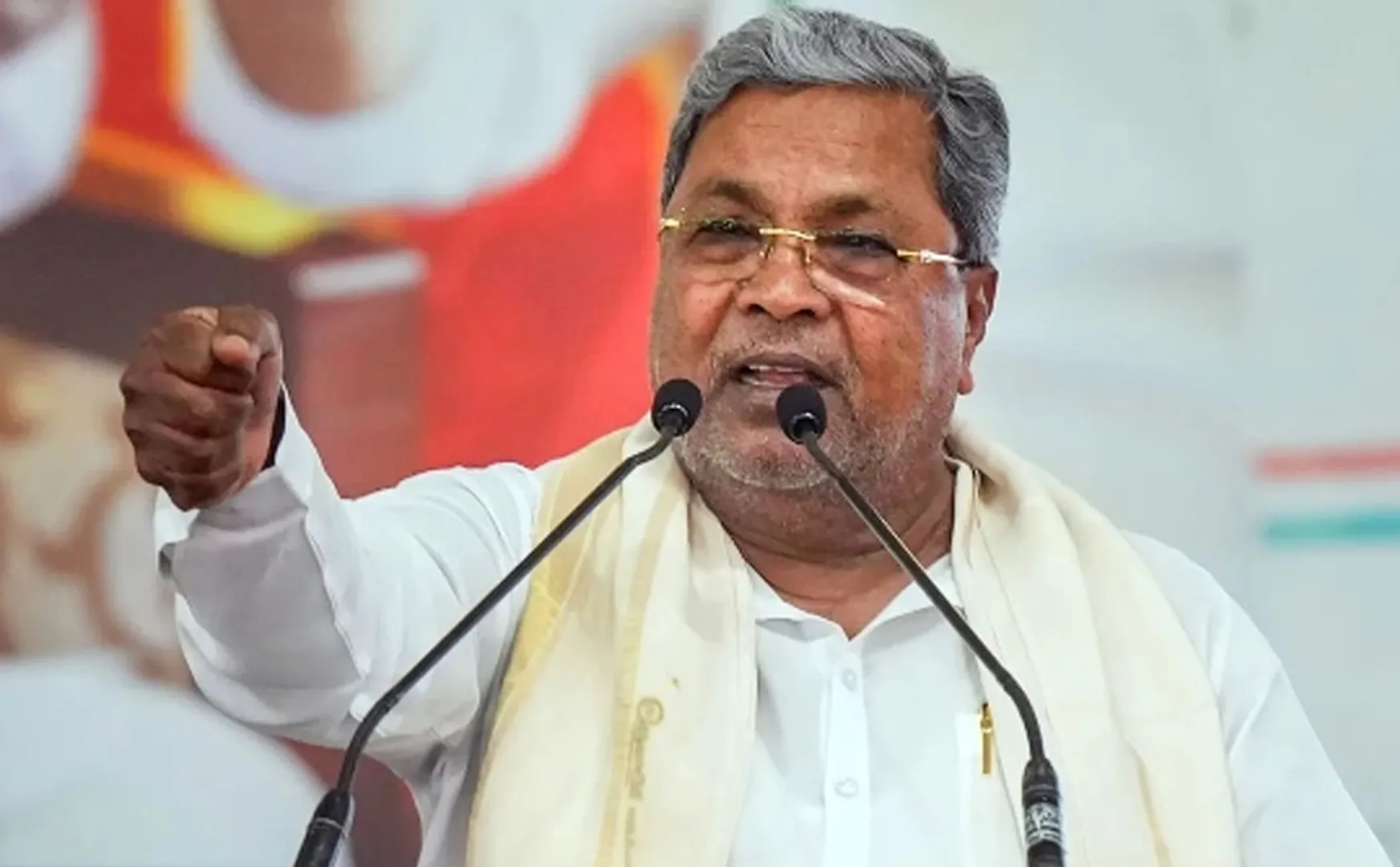 Siddaramaiah appeared the police for muda land scam case