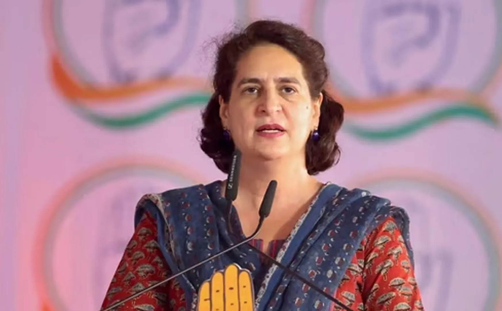 priyanka gandhi campaigned in wayanadu