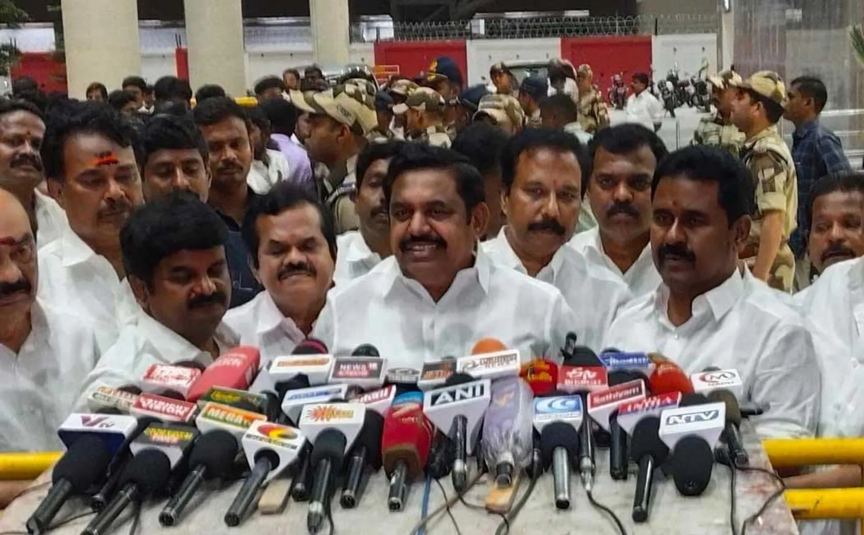 Without identity kalaignar son, even Stalin could not become councillor eps