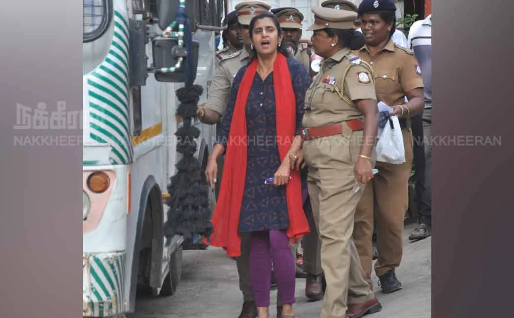 actress Kasturi slogan Abolish political anarchy, let justice prevail 