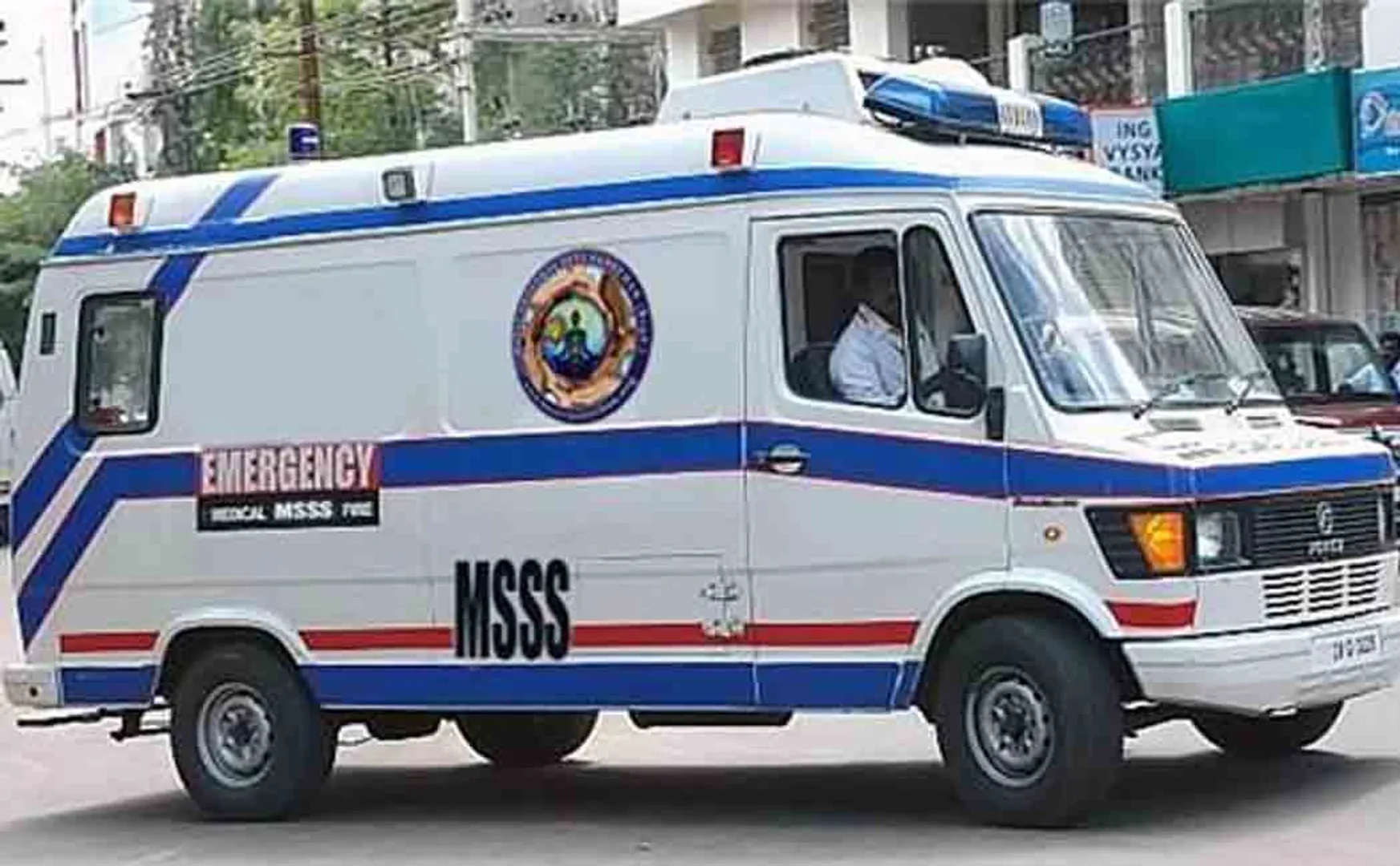 Negligence of the doctor during surgery for woman at bihar