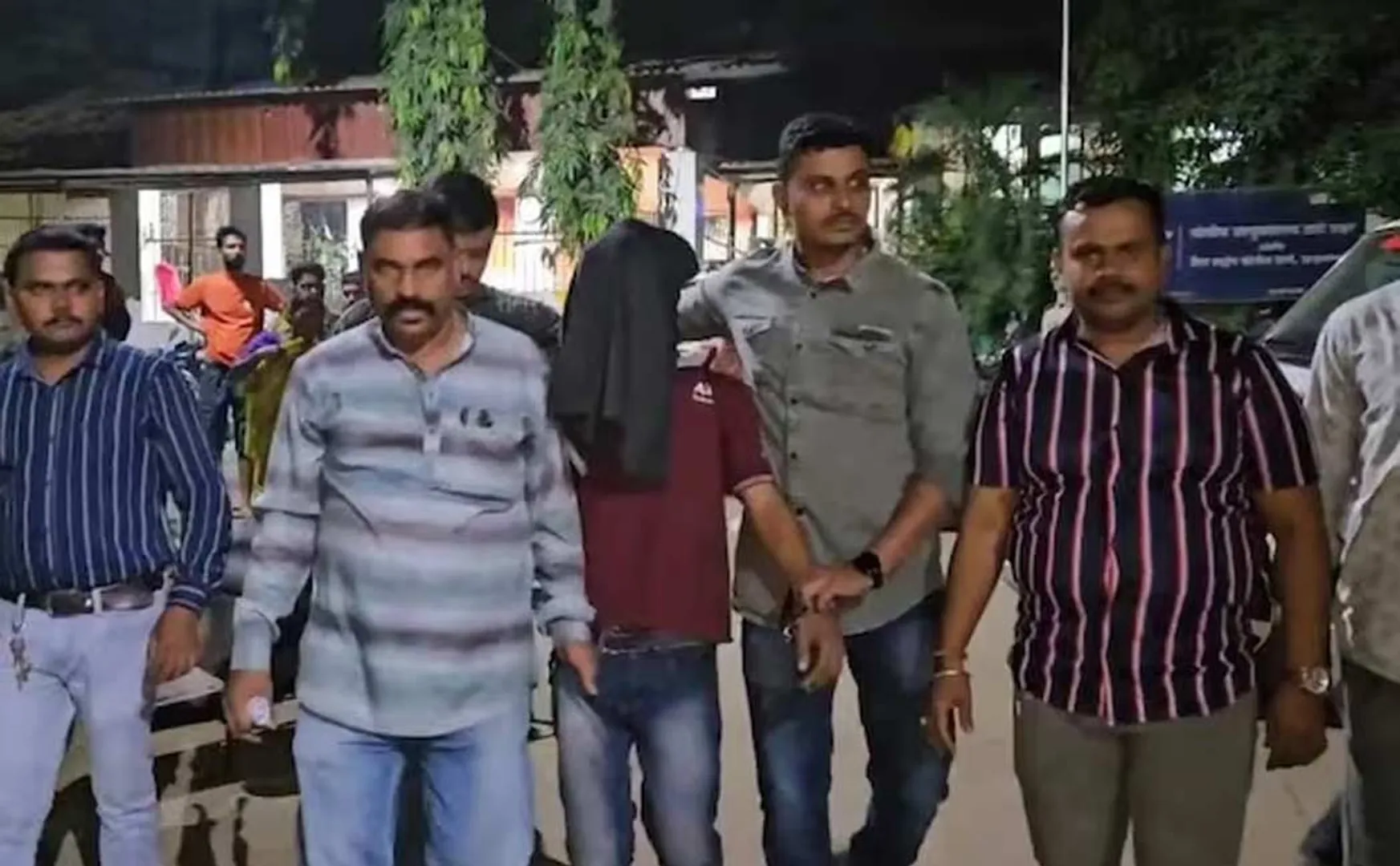A 3-year-old girl was found burnt in maharashtra
