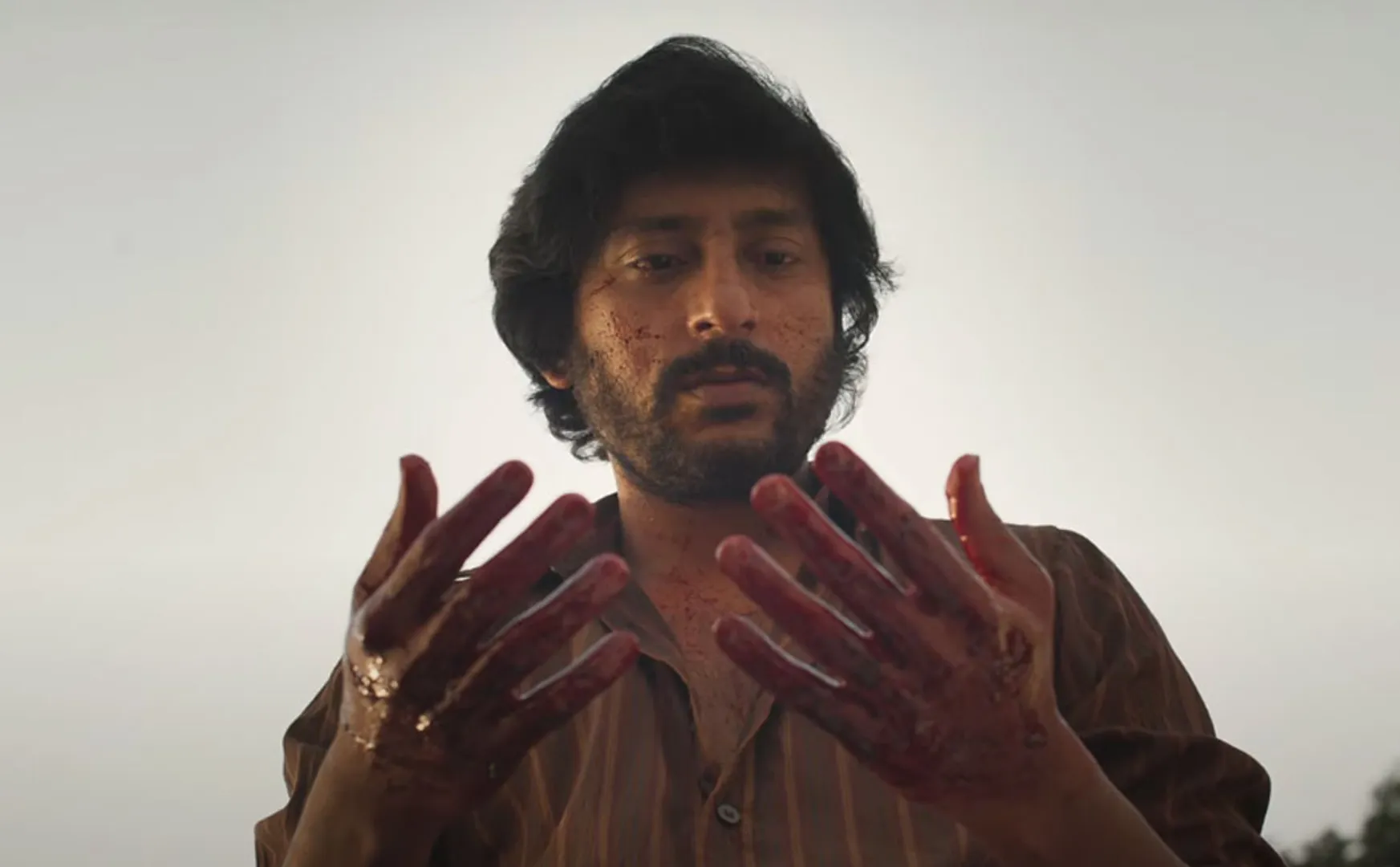 rj balaji Sorgavaasal trailer released