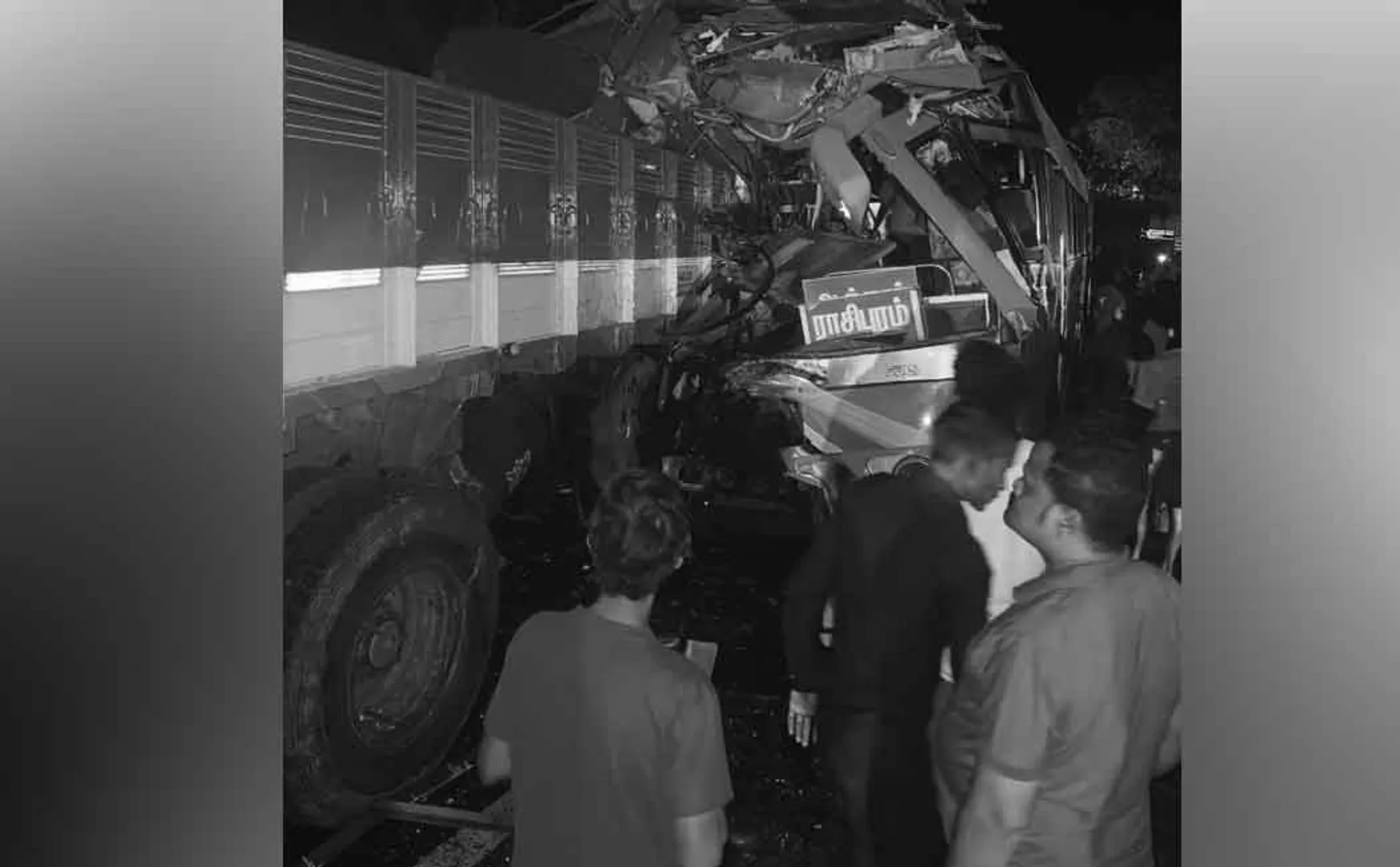 Bus truck head on collision 3 victims of tragedy