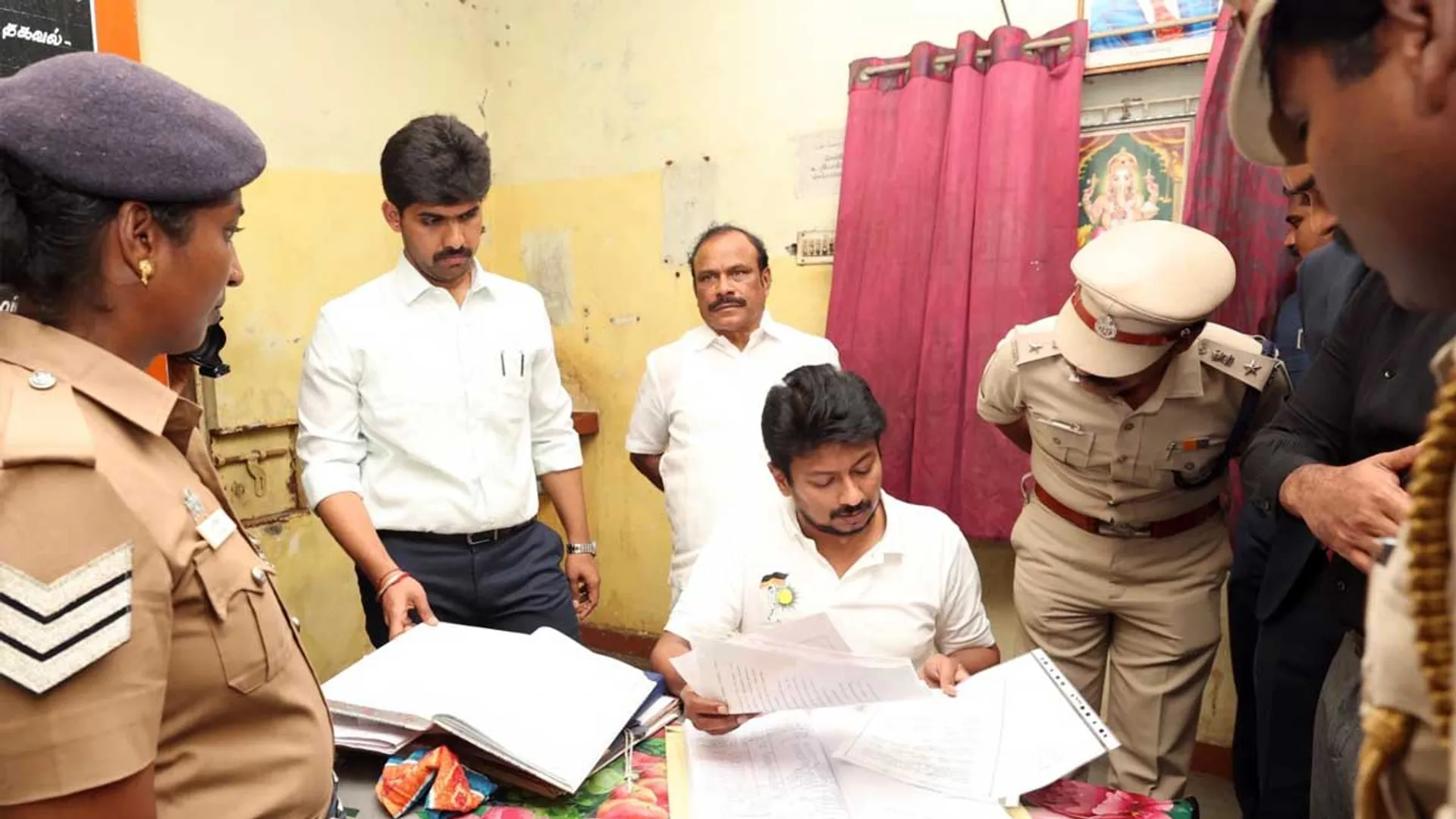 Deputy Chief Minister conducts surprise inspection at Muthunagar Police Station