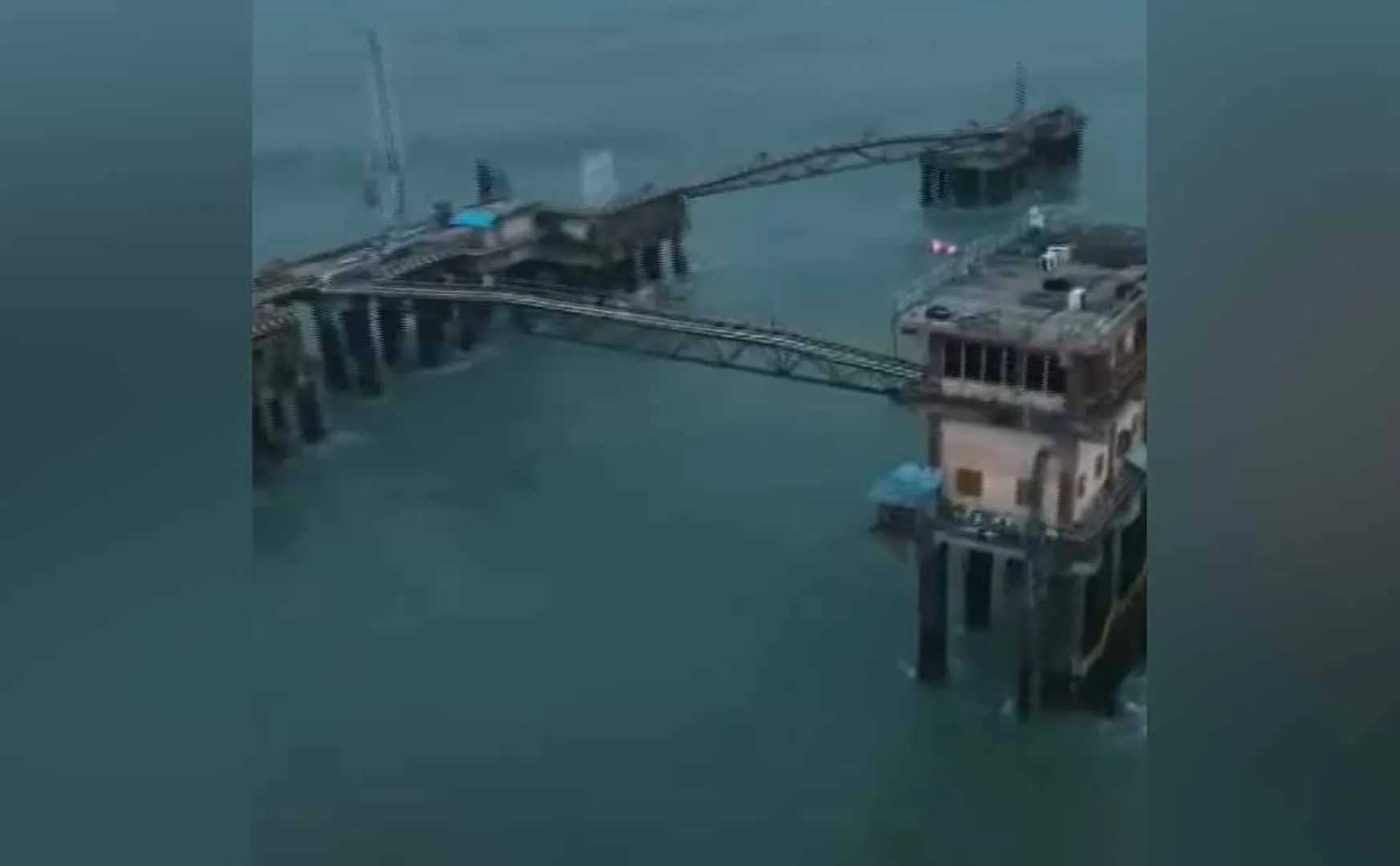 Boat capsizing incidentTrouble rescuing fishermen