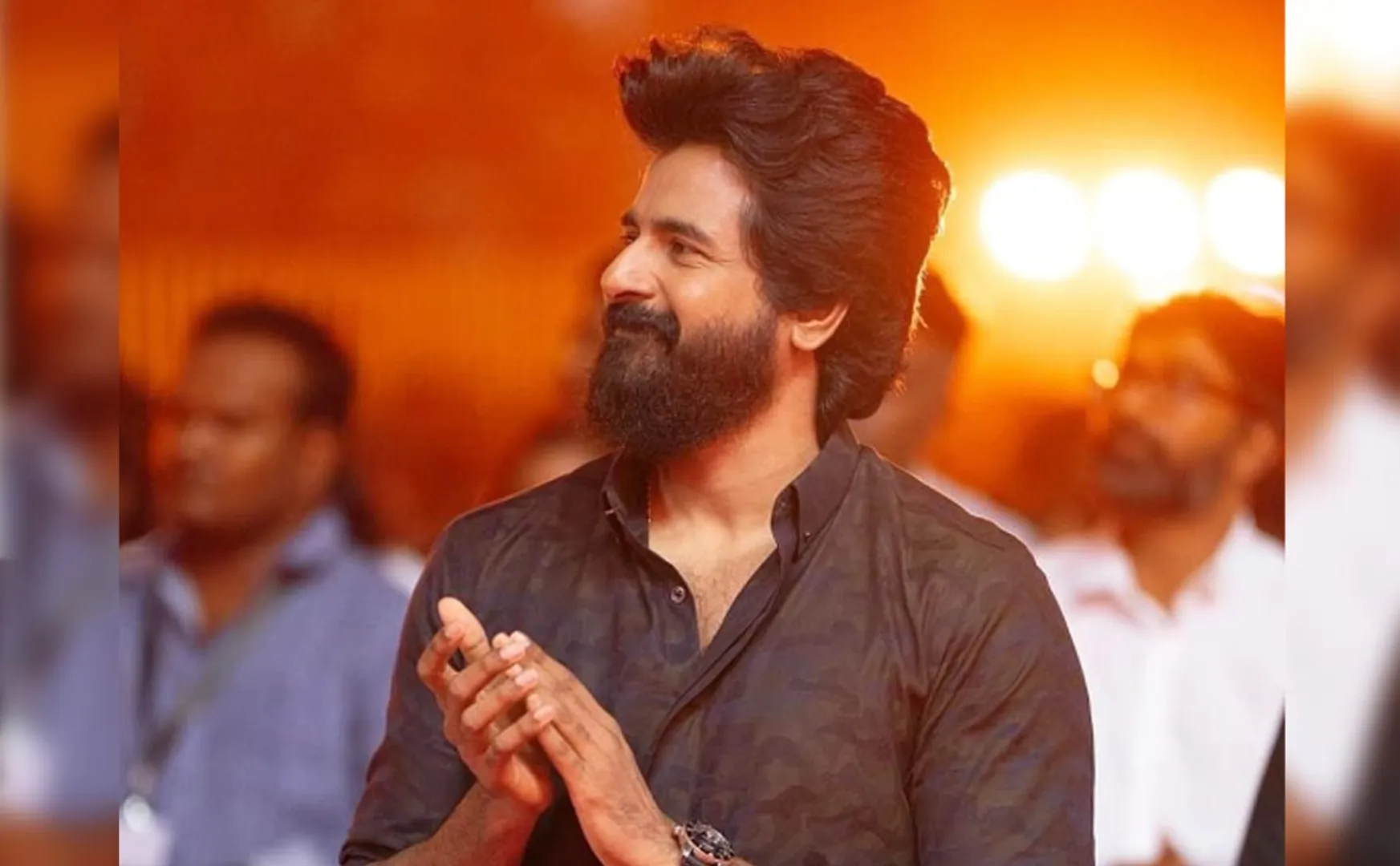 Sivakarthikeyan congratulates Maharaja
