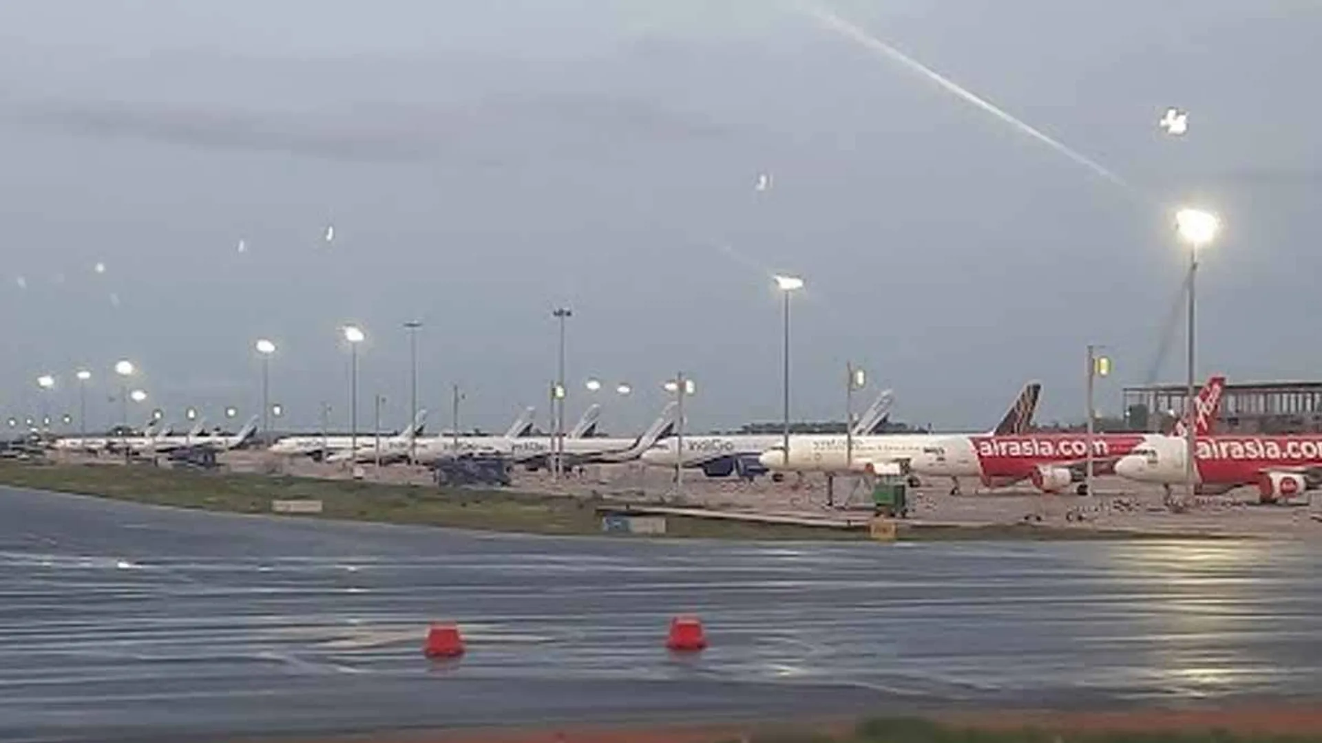  Storm echoes; Airport closure till tomorrow