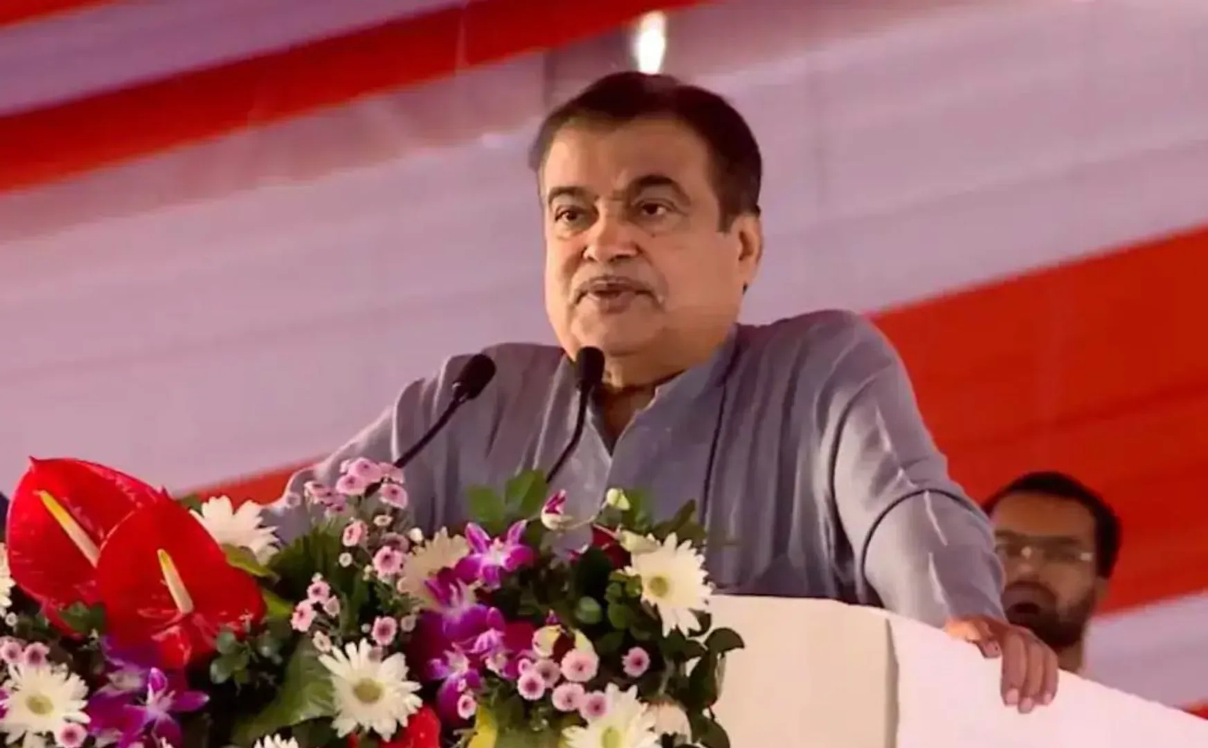 Union Minister Nitin Gadkari says about delhi air pollution