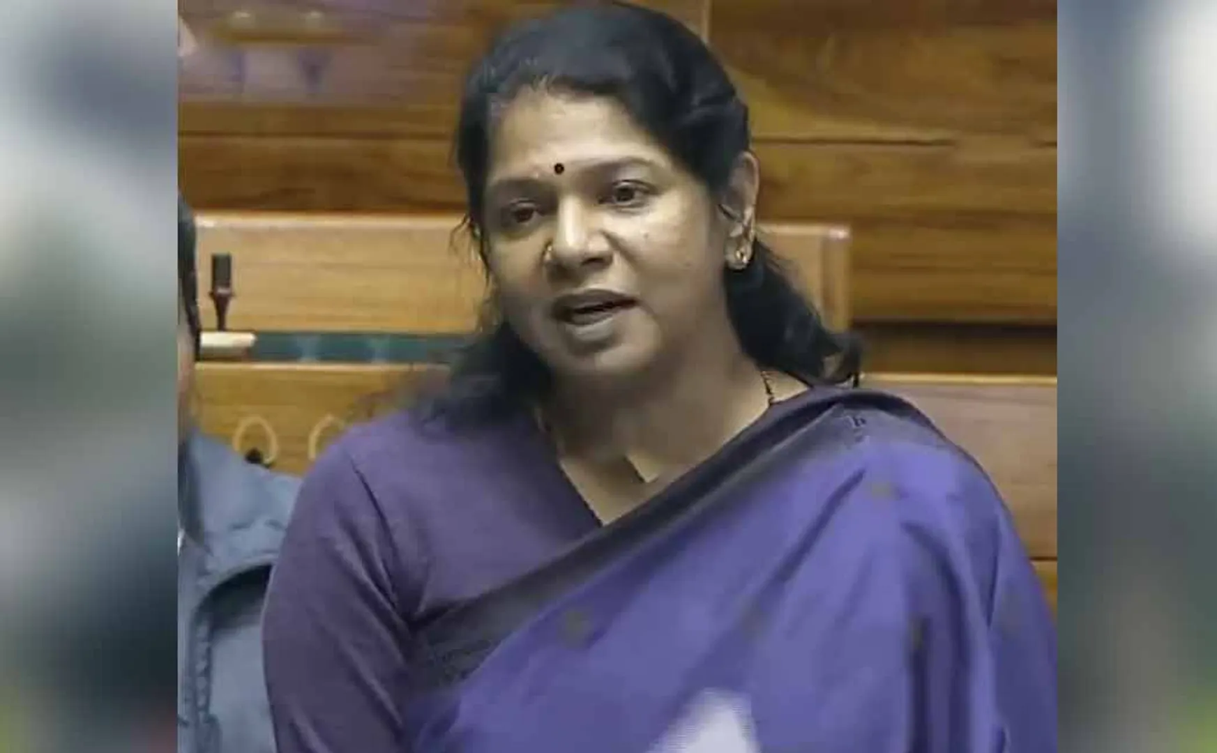 Kanimozhi alleges Union government is abandoning railway sector