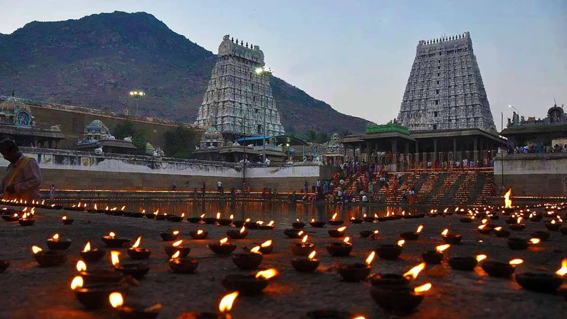 '25 Special Bus Stands' - ThiruMalai District Administration has arranged