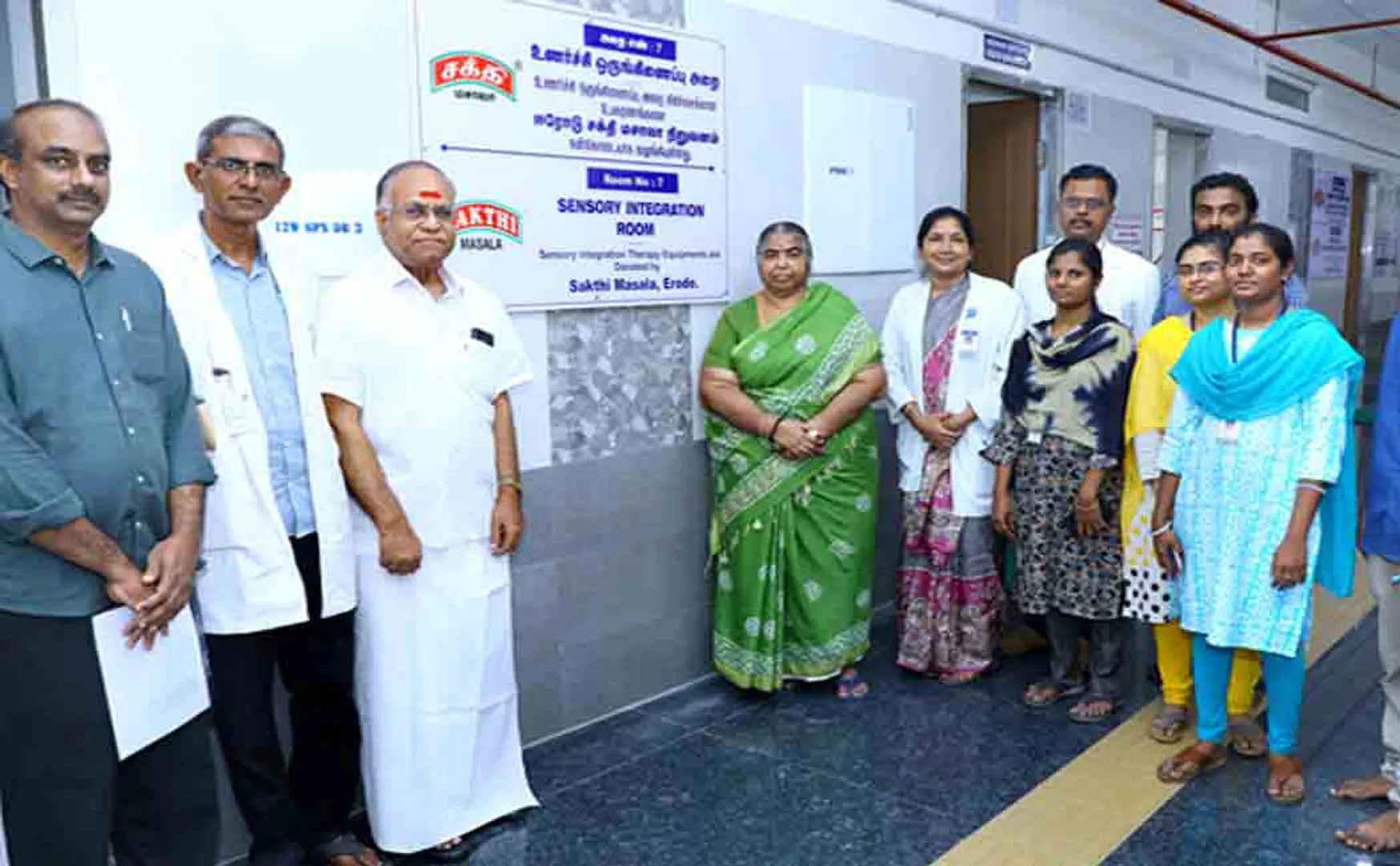 Sakthi Devi Foundation provided medical equipment to the government hospital 