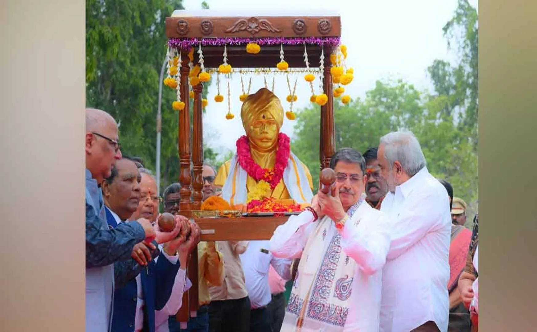 Bharatiyar Birthday Party Palakku Procession at the Governor's House