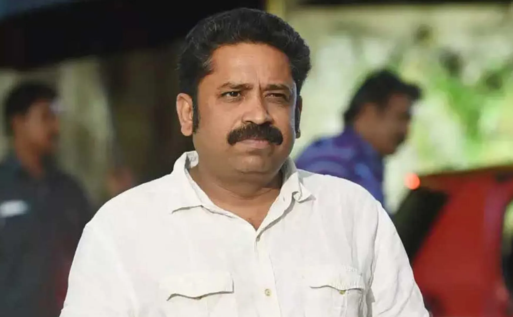 Seenu Ramasamy announces divorce 