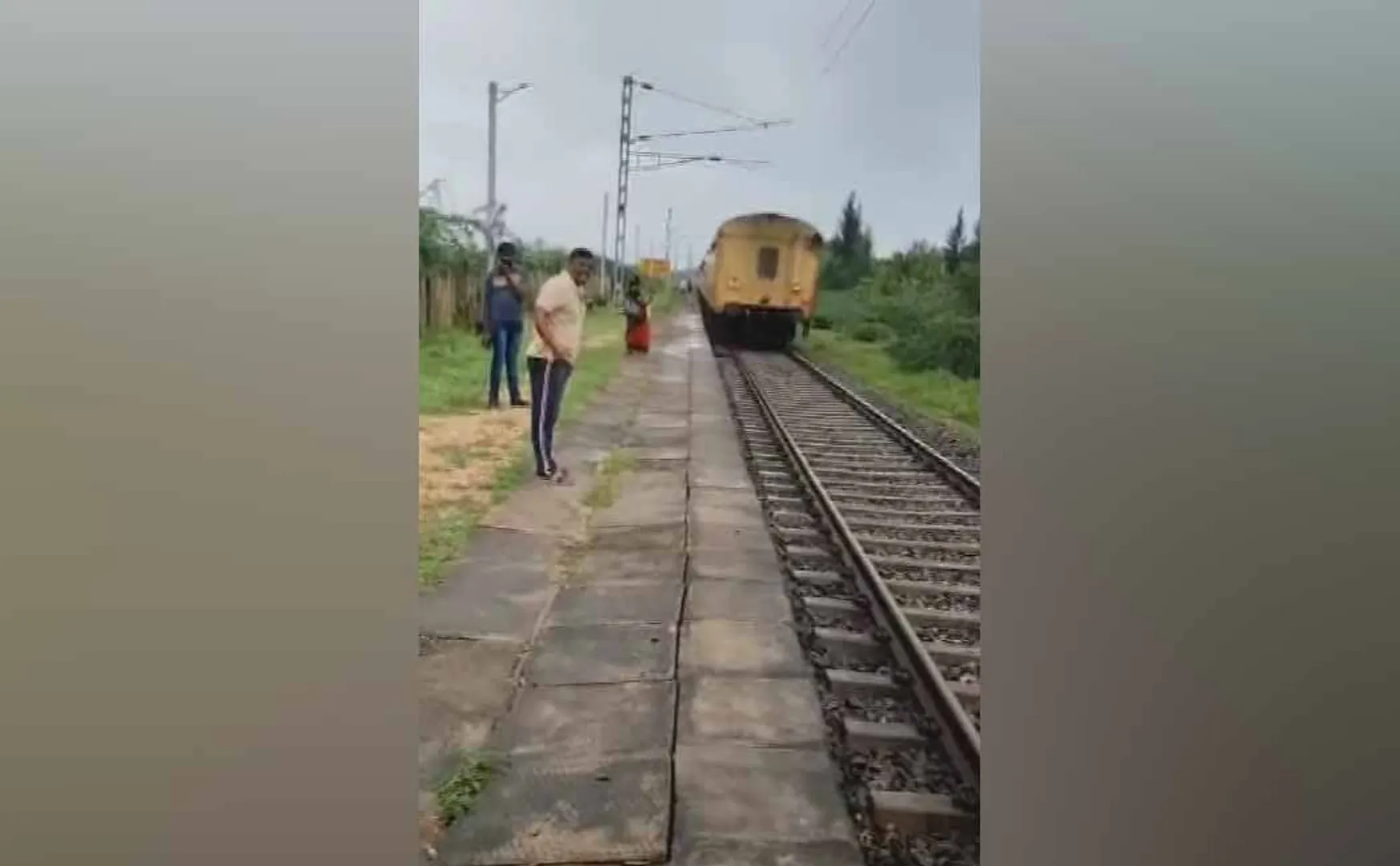 A train in reverse Viral video
