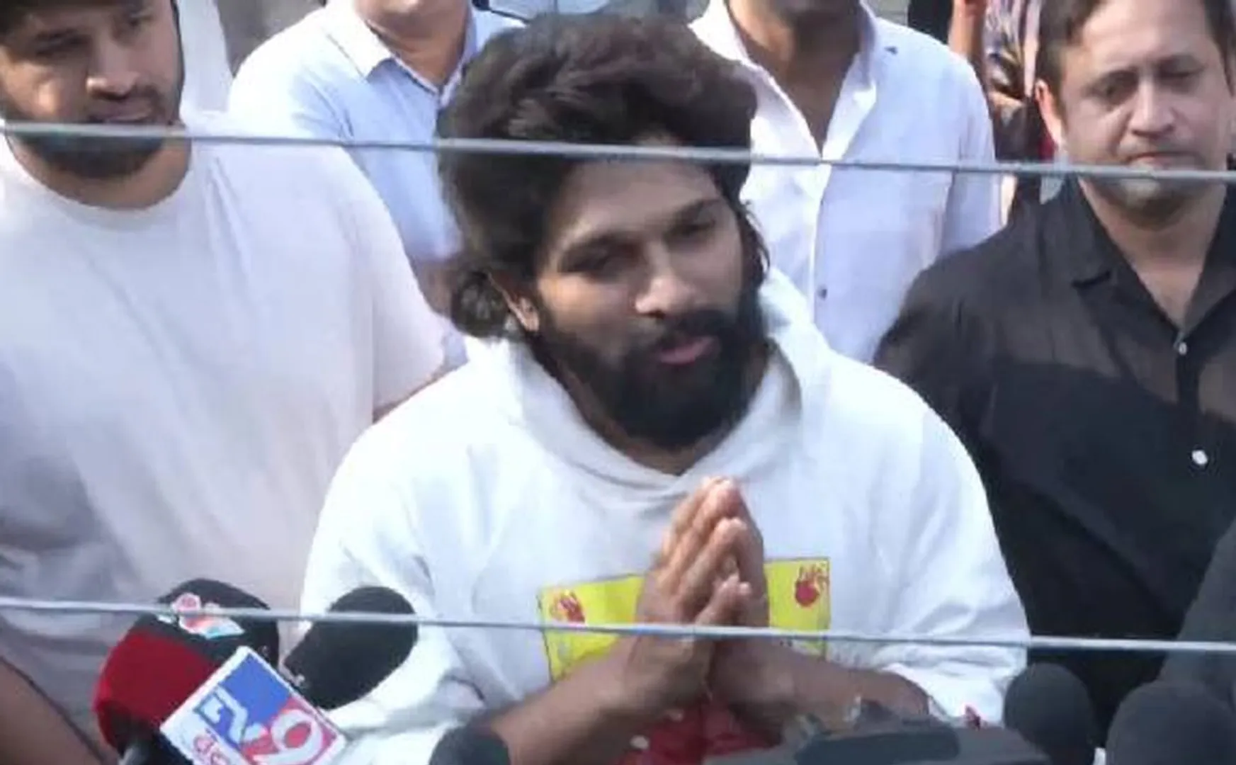 allu arjun speech after get released from jail regards women passed away in pushpa 2 premiere case