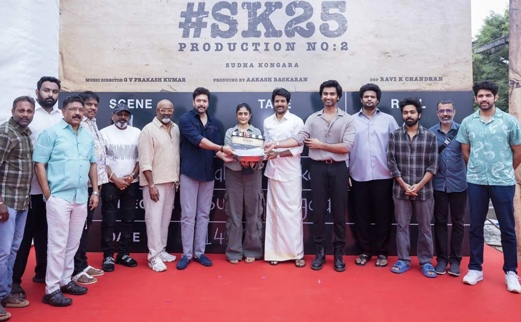 sivakarthikeyan 25 movie pooja clicks