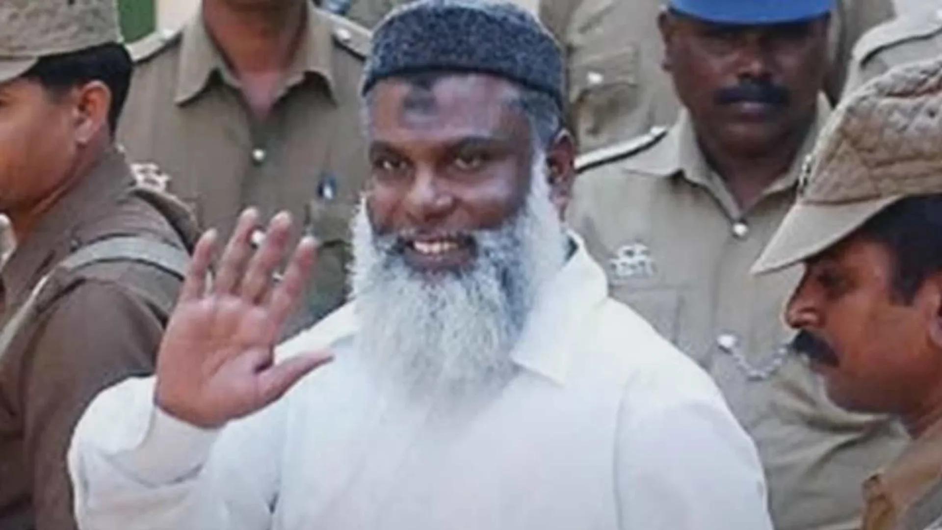 kovai blaste ;basha paasedaway
