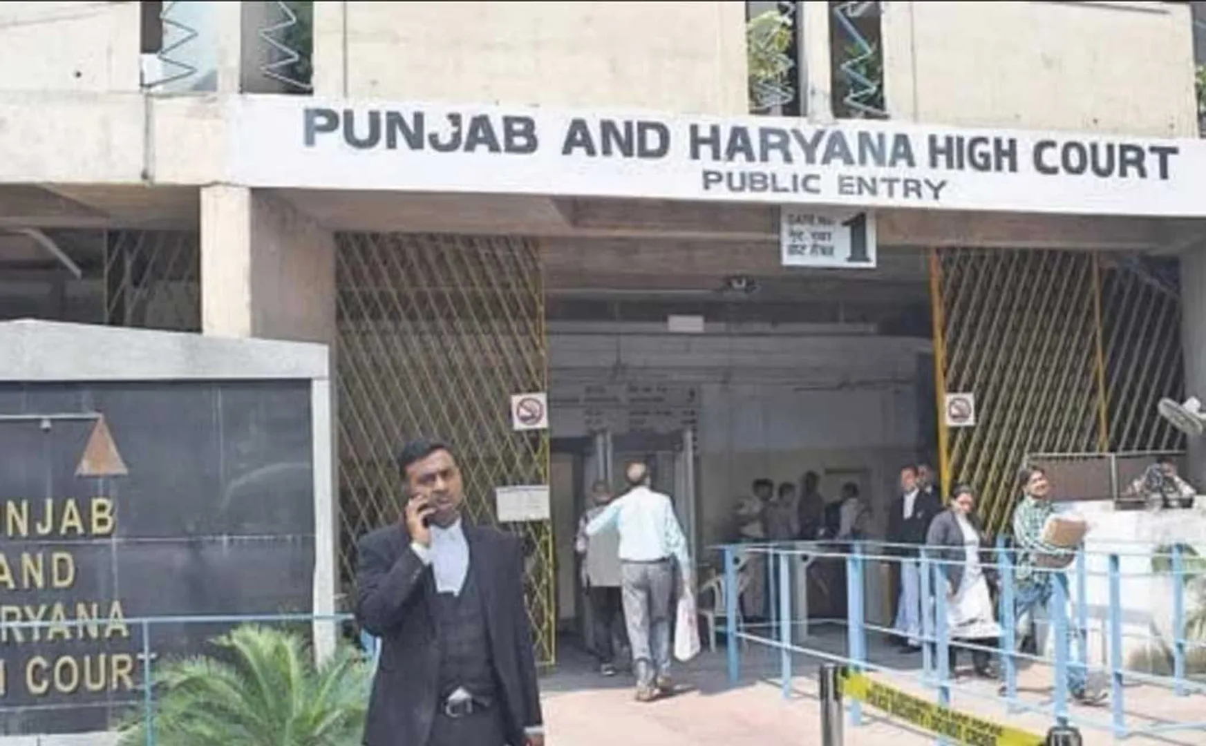 A 70-year-old man broke up his 44-year marriage in haryana 