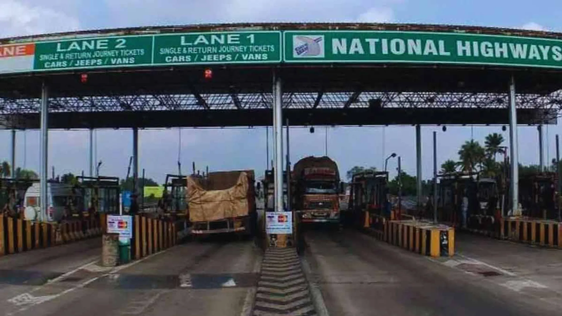 '14,090 rupees fee for 50 trips'-strong opposition to Kothatta toll booth
