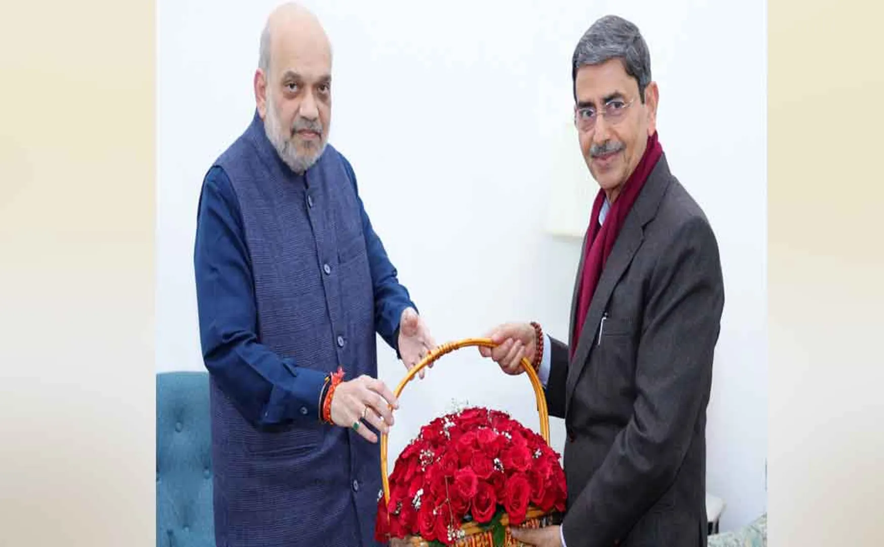 Union Minister Amit Shah along with Governor R.N. Ravi meeting