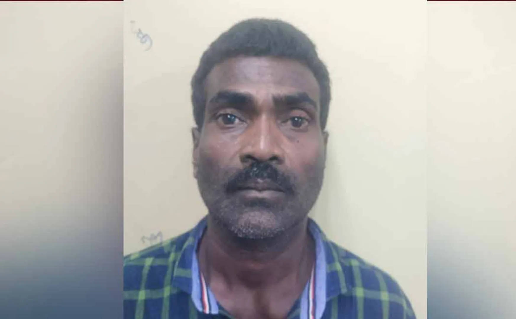 Father slashes son with after he got into argument after drinking 