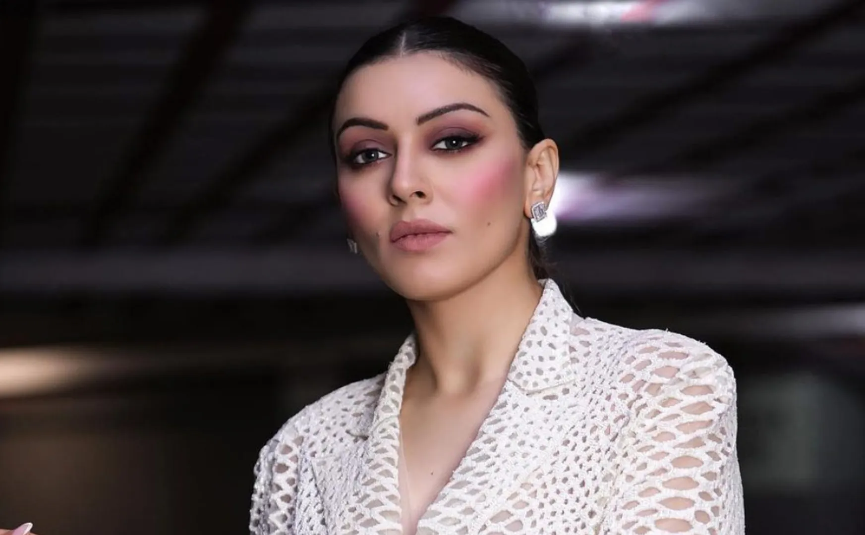 fir file against hansika and his family members