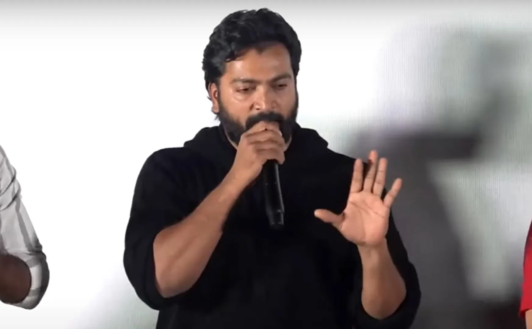 kalaiyarasan speech in madraskaran press meet