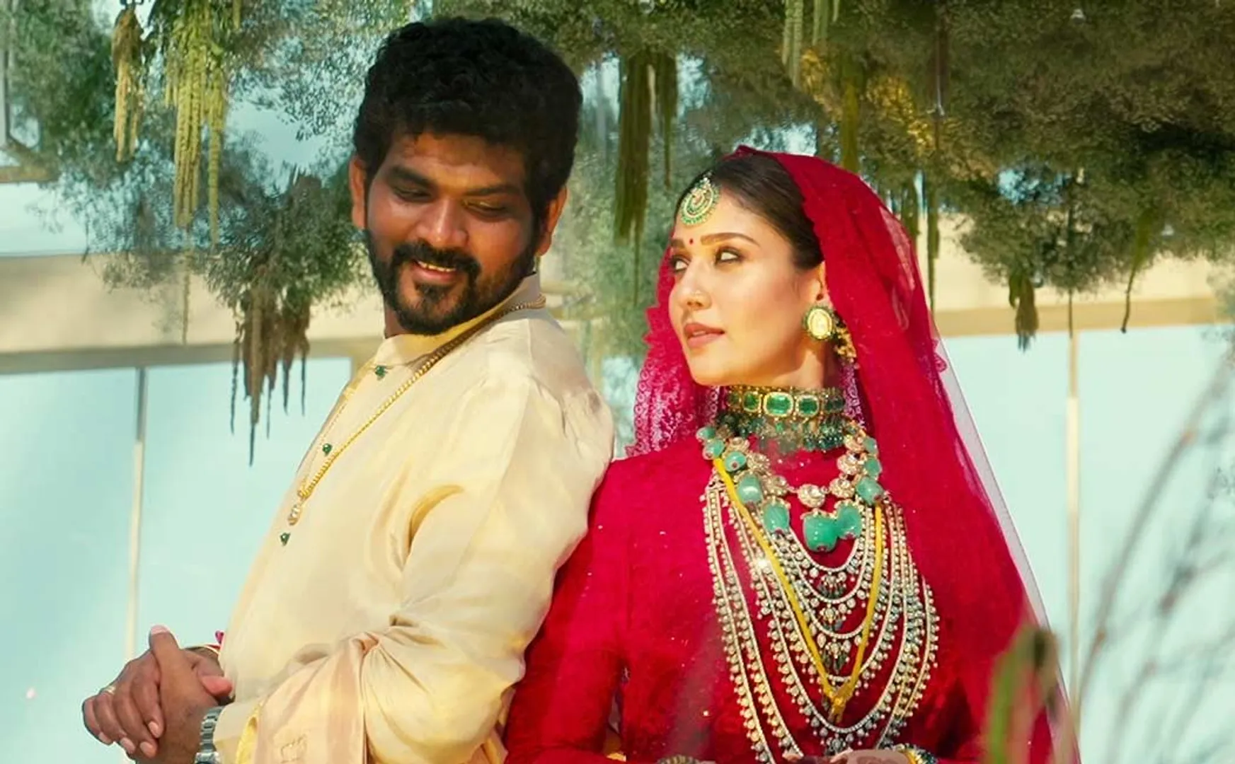 nayanthara documentry issue regards chandramukhi movie scenes