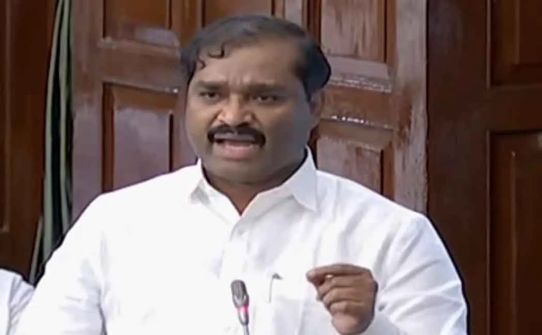 Velmurugan questioned to governor at anna university incident