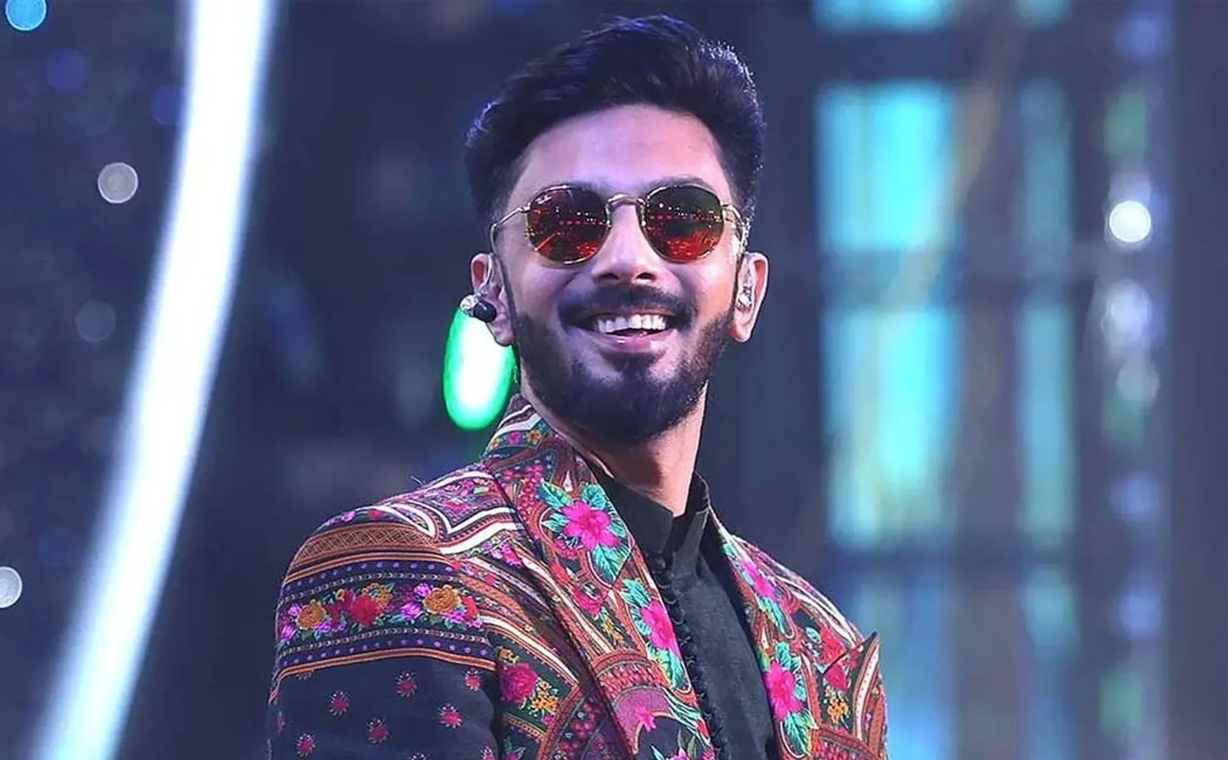 anirudh about ar rahman in kadhalikka neramillai audio launch