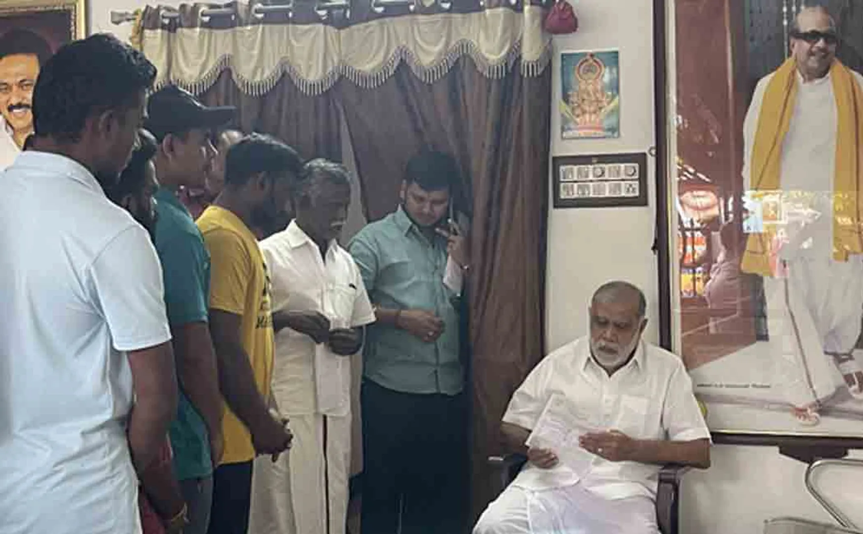  I. Periyasamy govt will find jobs for those with educational qualifications 