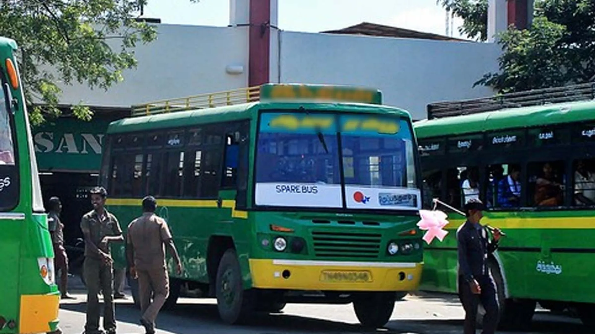  Private mini buses allowed in Chennai