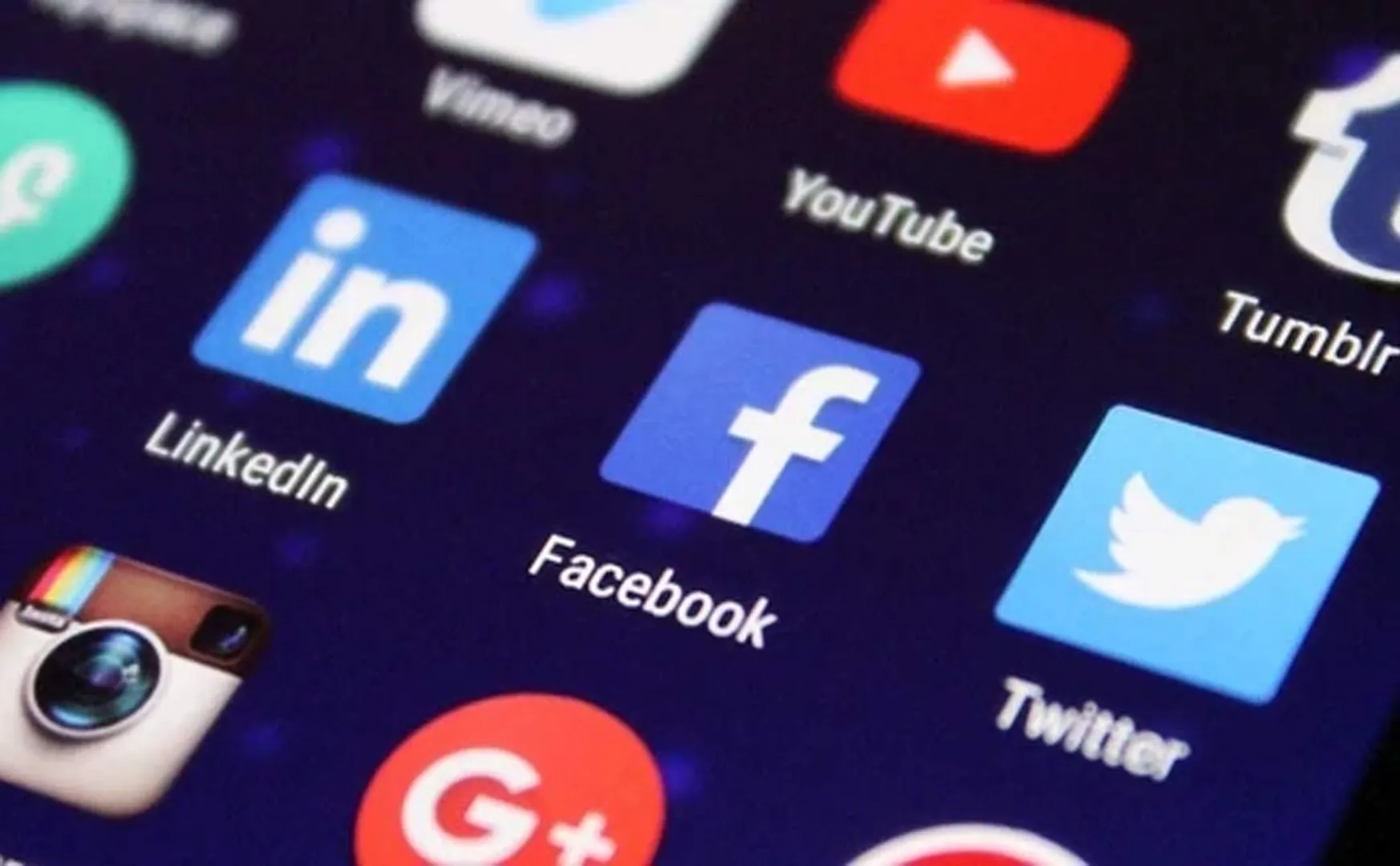  Pakistan imposes new restriction on 3 years in prison for spreading false information on social media