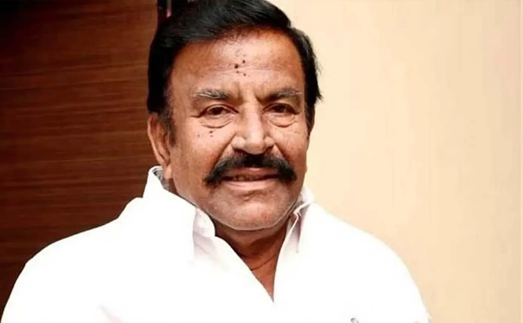 Minister K.N.Nehru criticizes Vijay