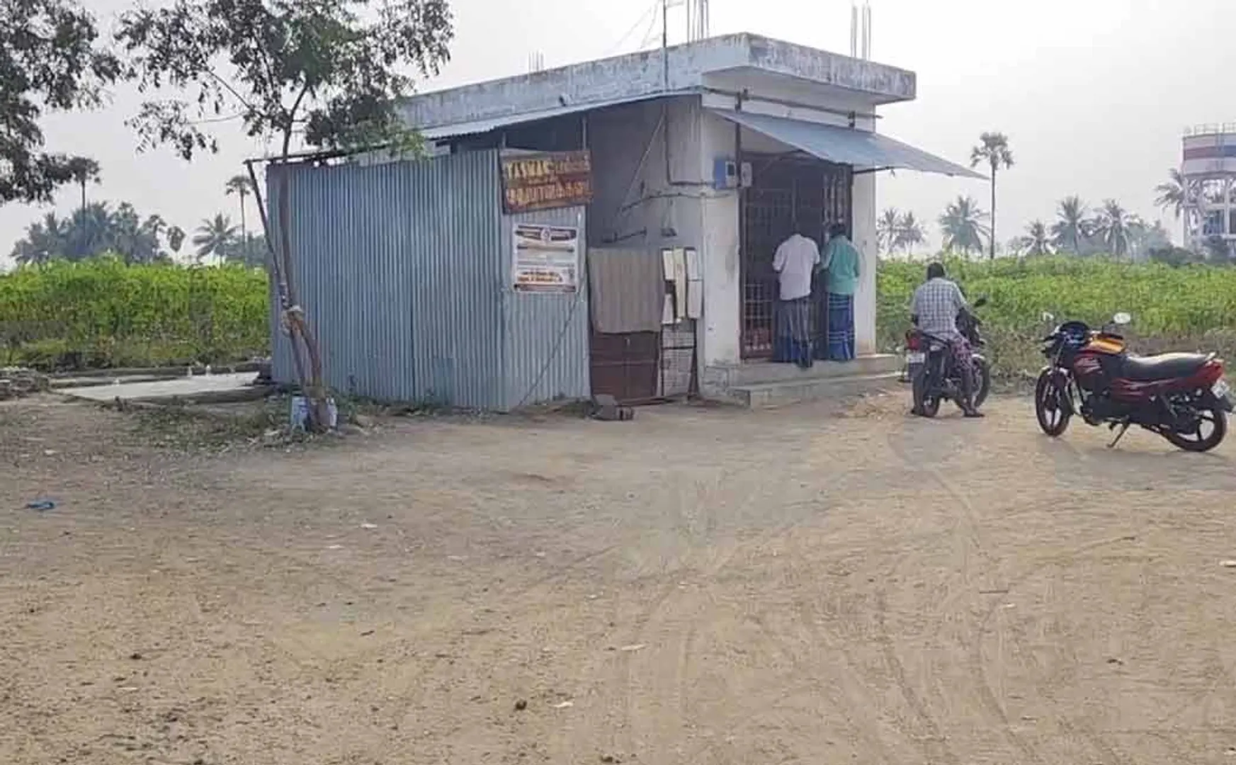 Two lakh 80 thousand rupees stolen while going to buy liquor