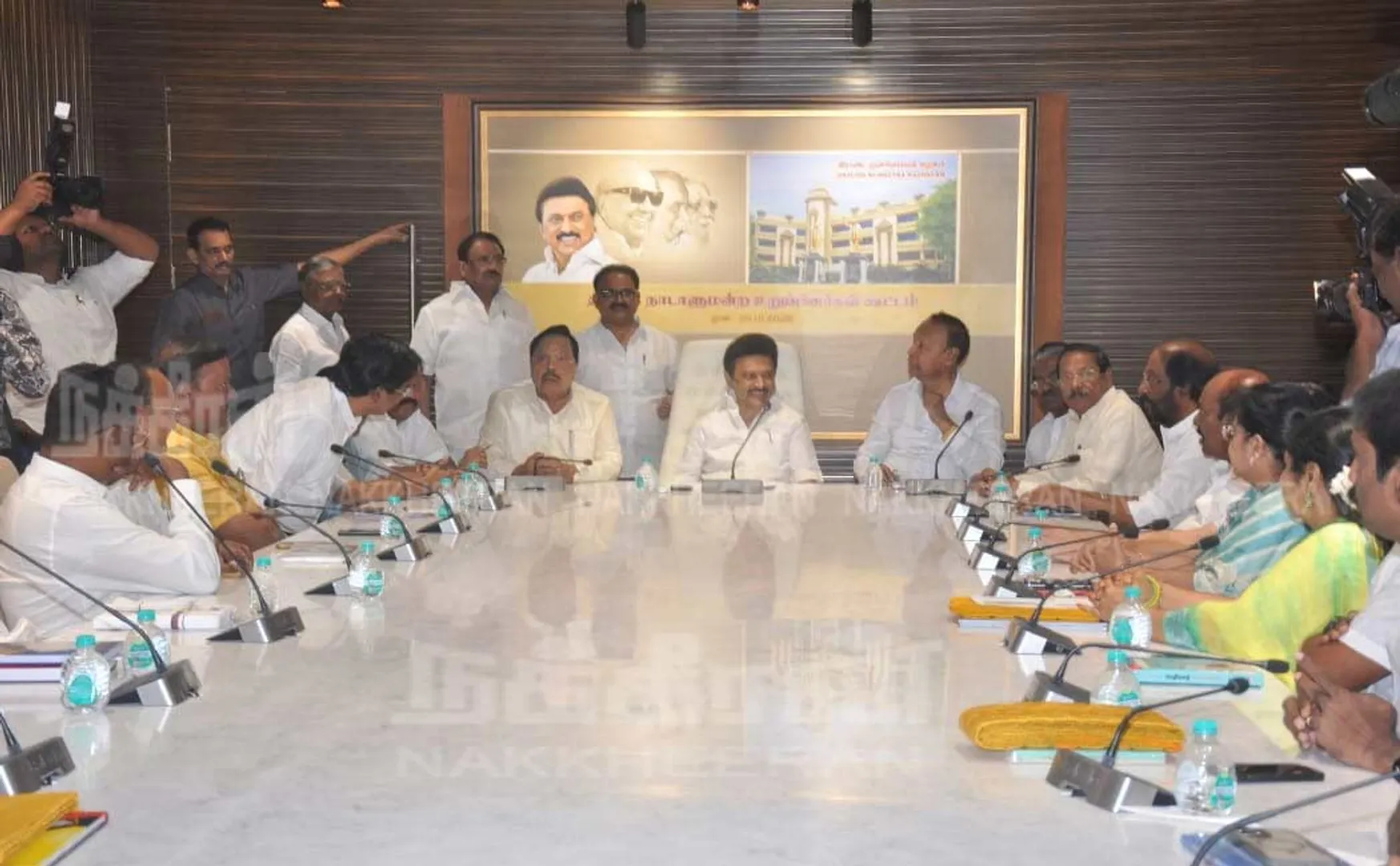 Code of conduct should be made for governors  DMK Resolution