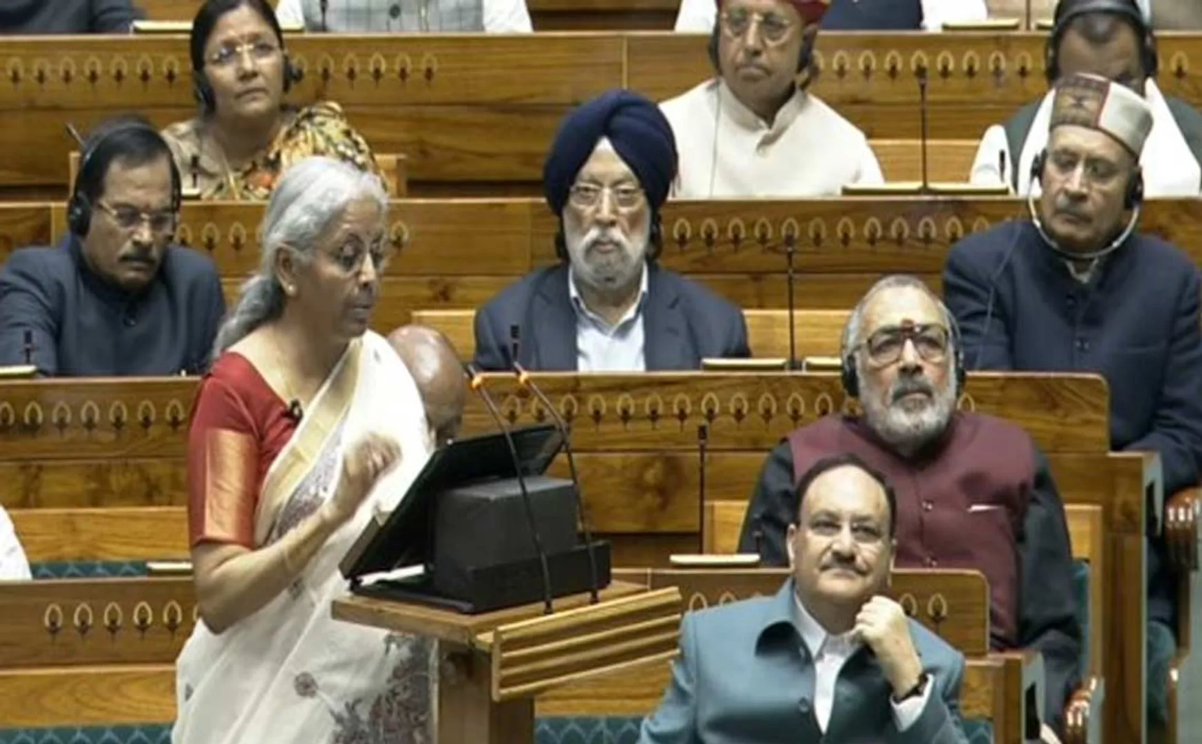 The Finance Minister nirmala sitharaman announcement Change in personal income tax ceiling