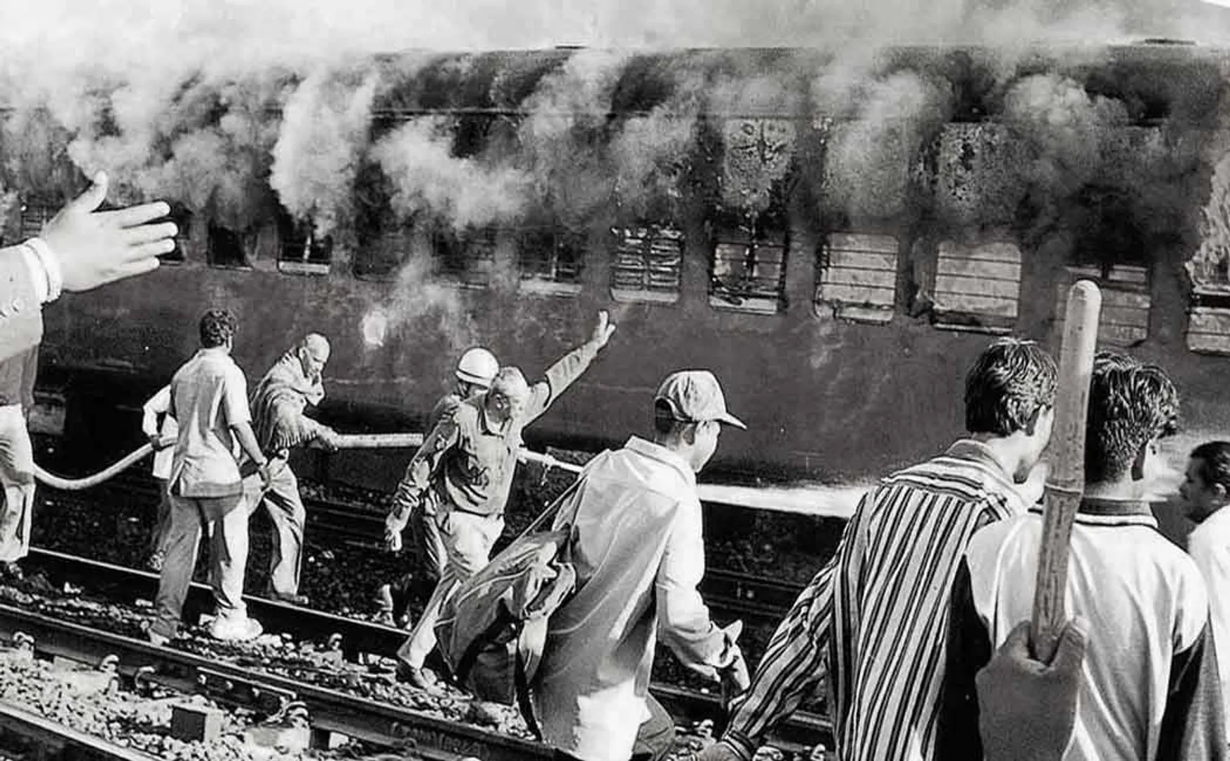 Man arrested in Godhra riots case absconds abd he get caught by police